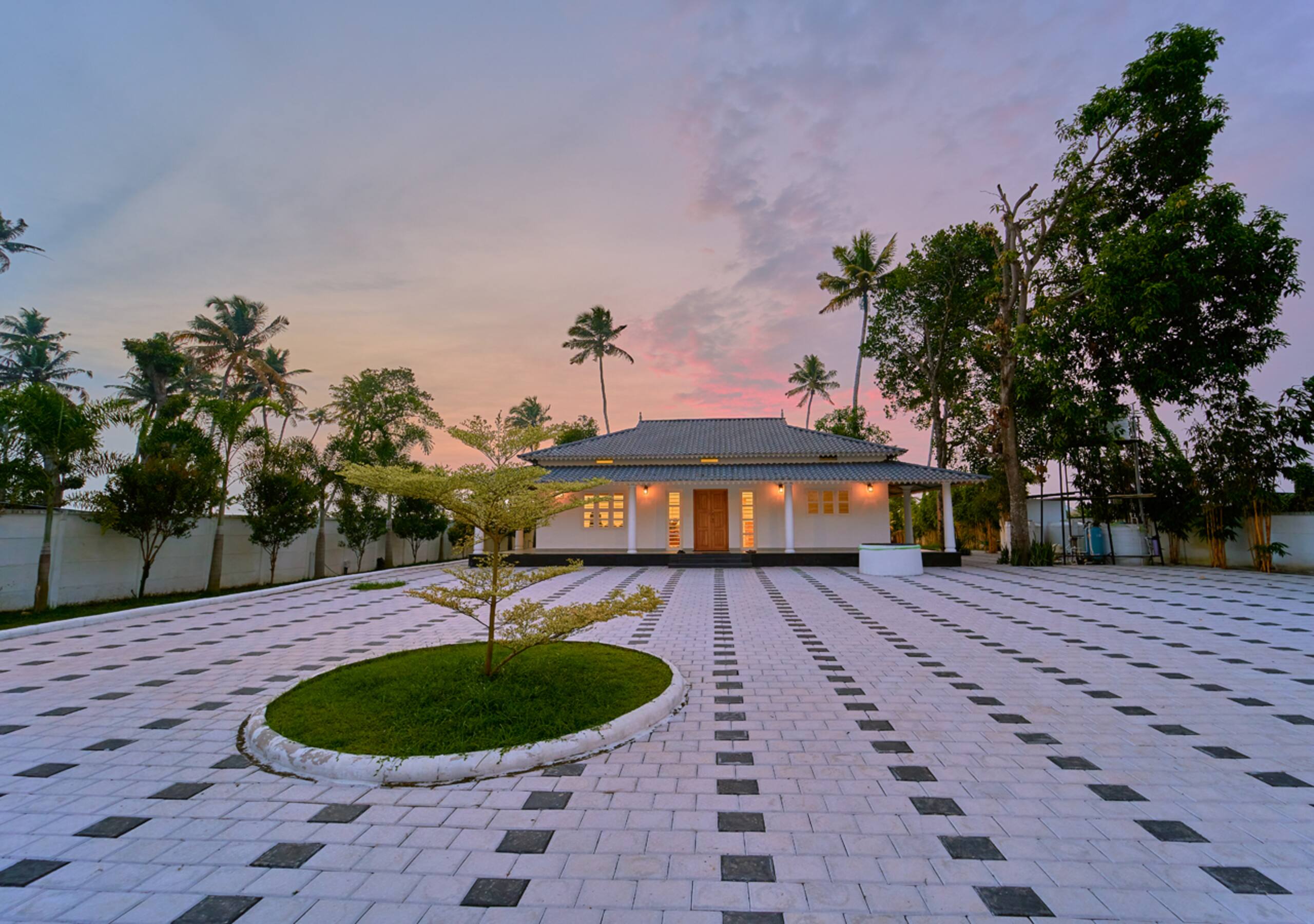 Pet Friendly Lake Villa in Ashtamudi, Kollam 28