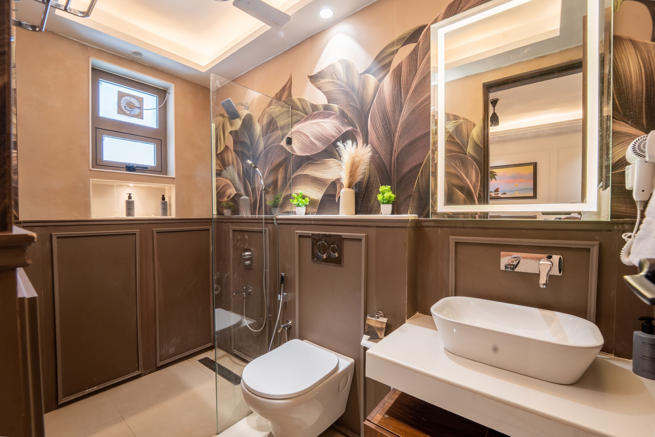Posh 4BHK New Villa with Private Pool in Candolim 38