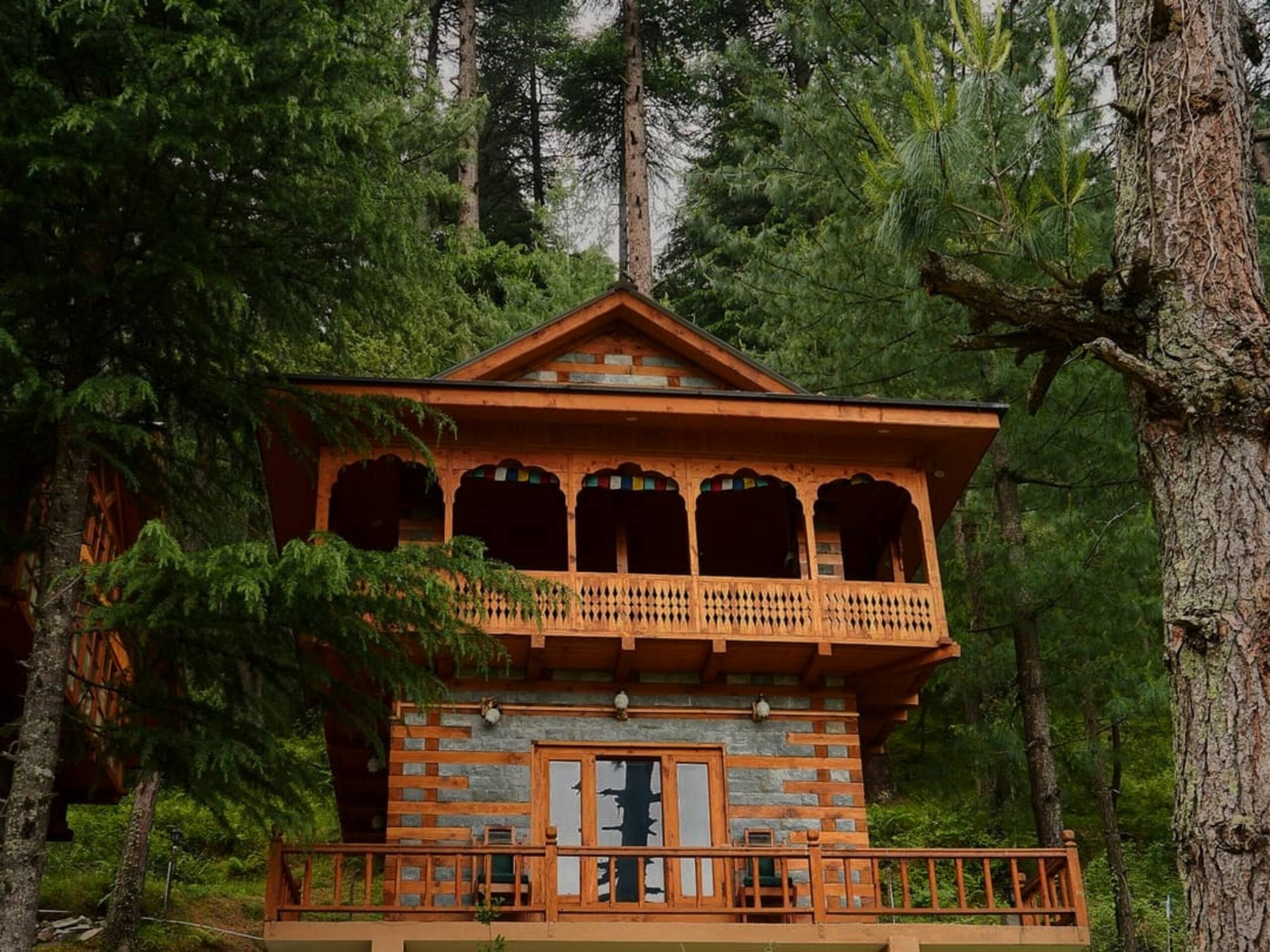 Kath Kuni Duplex Stay @ Jana Trails Chalet, Manali 17