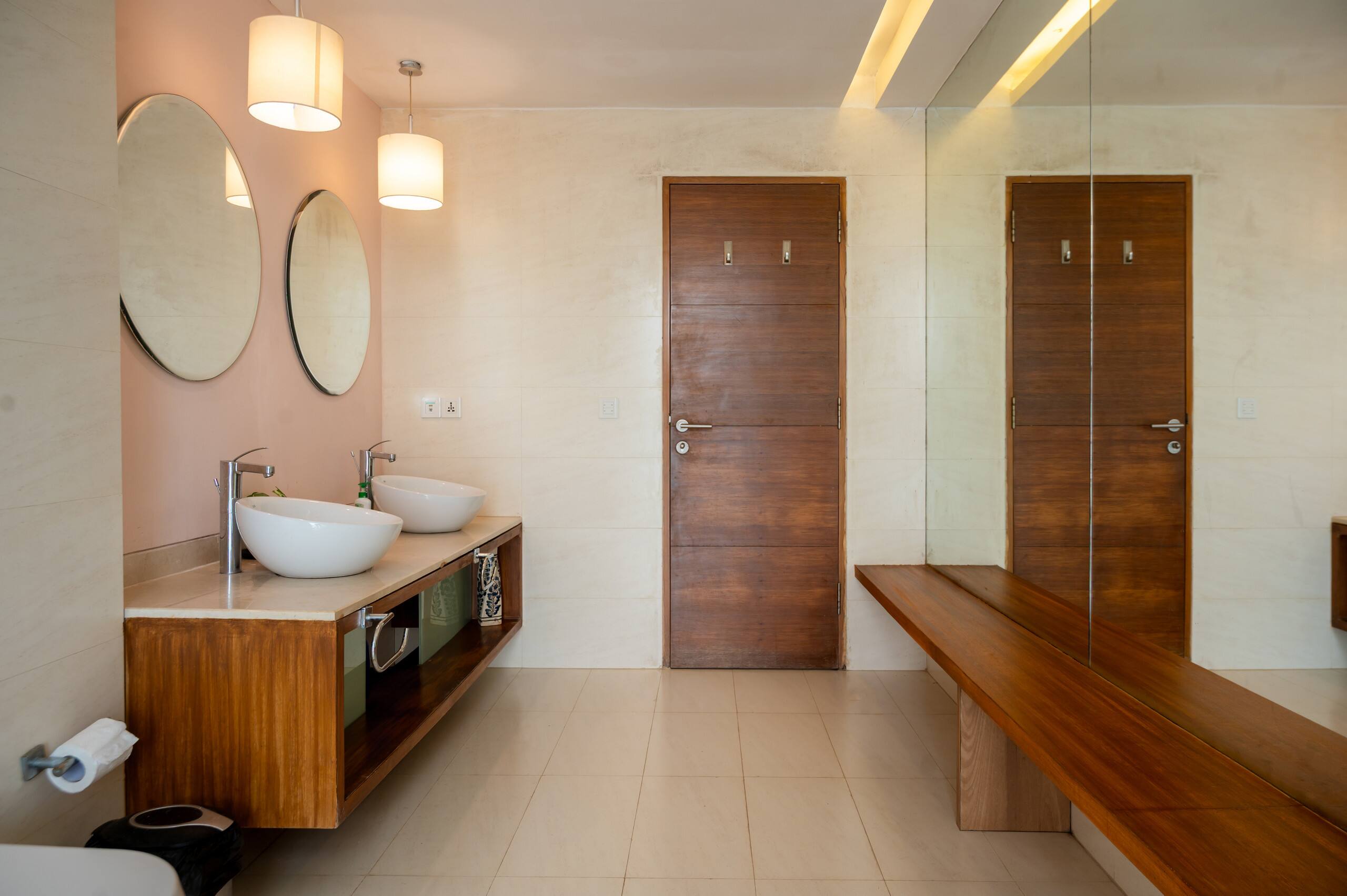 Villa Bella Vista byStayJade|3 BHK|Pool|Nr Airport 23