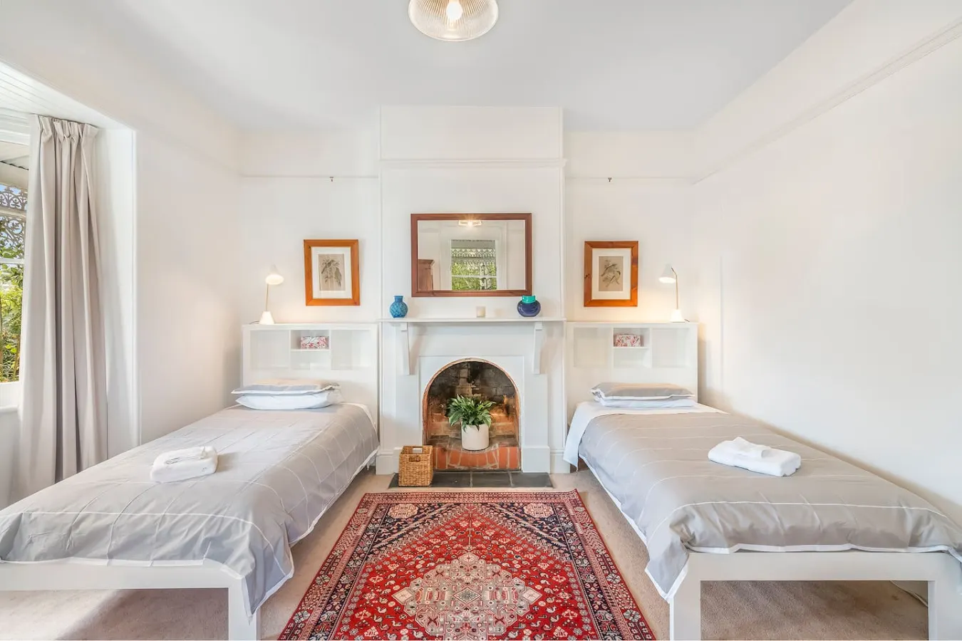 "Landport" Charming Historic Home, Modern Comforts 12
