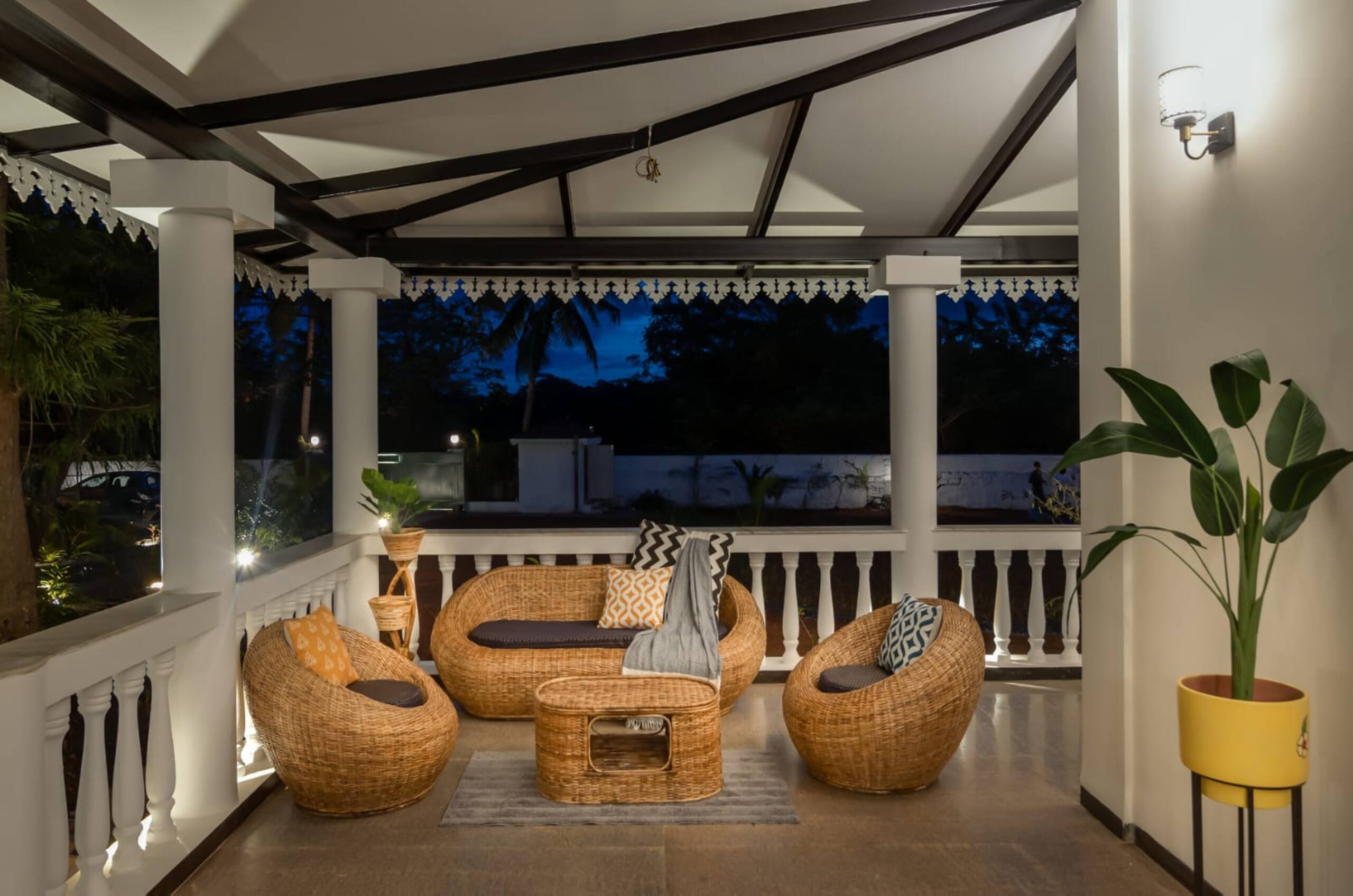 VillaRouz-Luxury Pool| Vagator|Jacuzzi|Chef|lawn 14