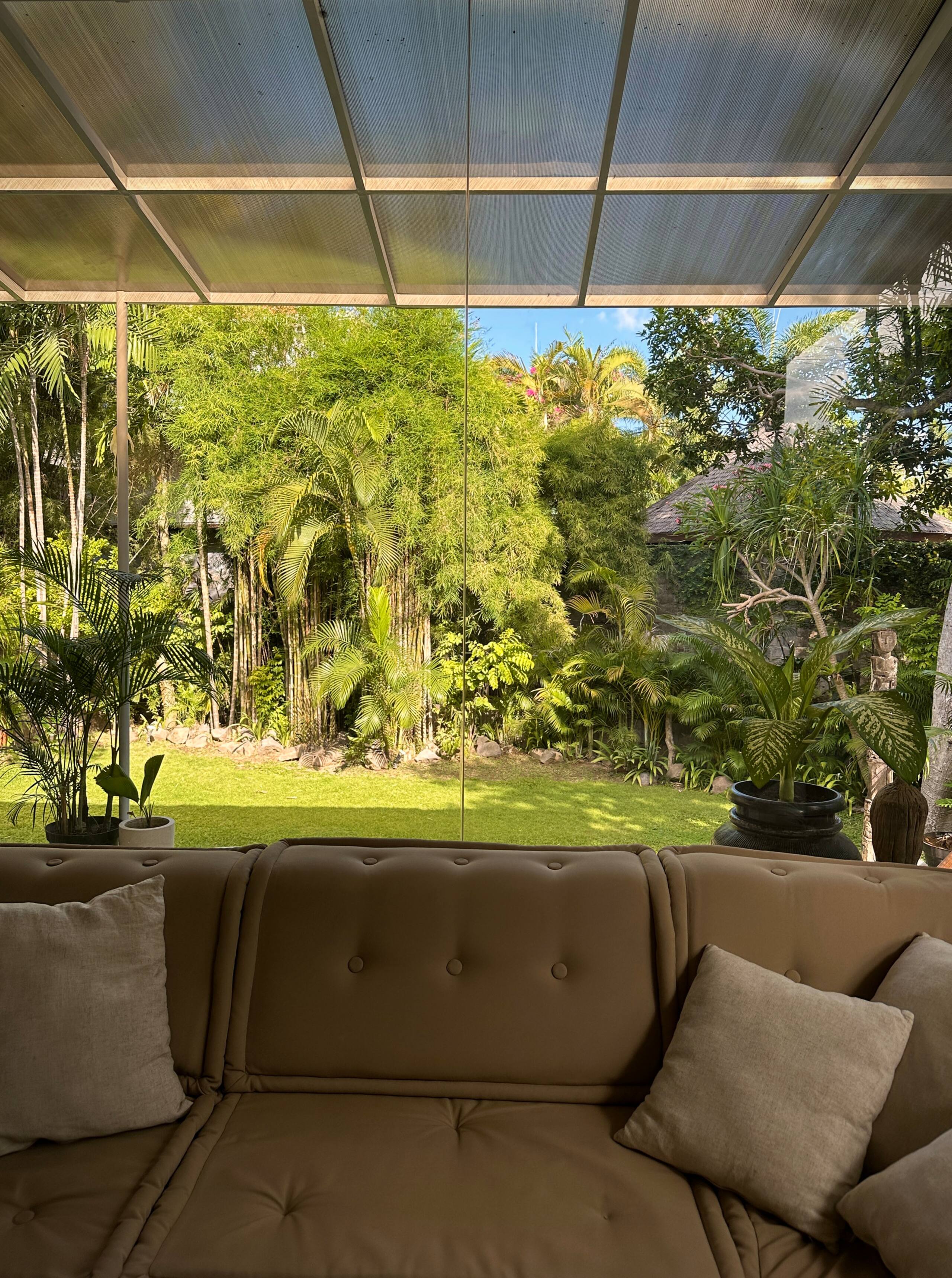 Central & spacious 2BR Family home w big terrace 10