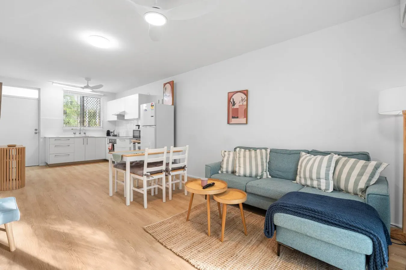 Zen Crescent Sanctuary : Cozy - Modern - Unique 10