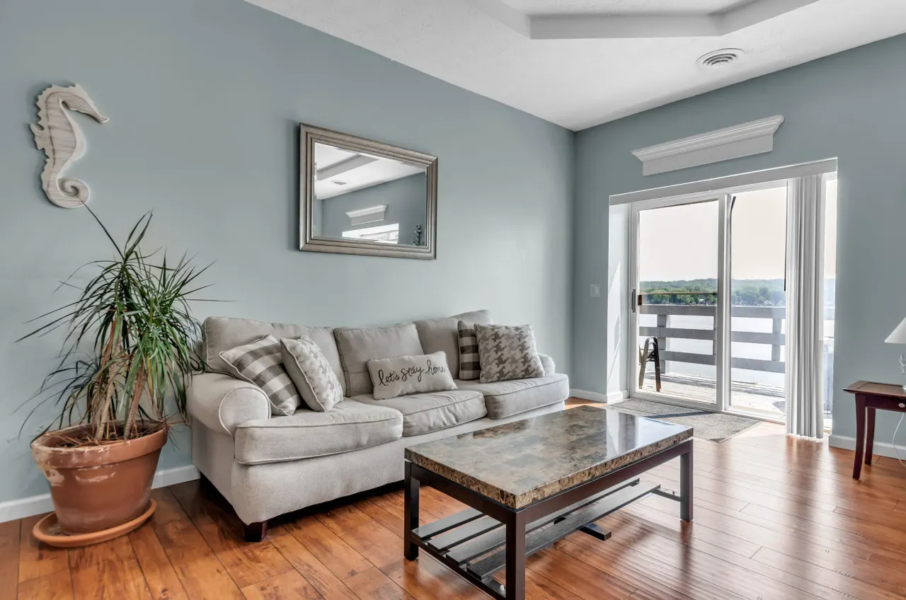 FLX Retreats Conesus Condos- APT A