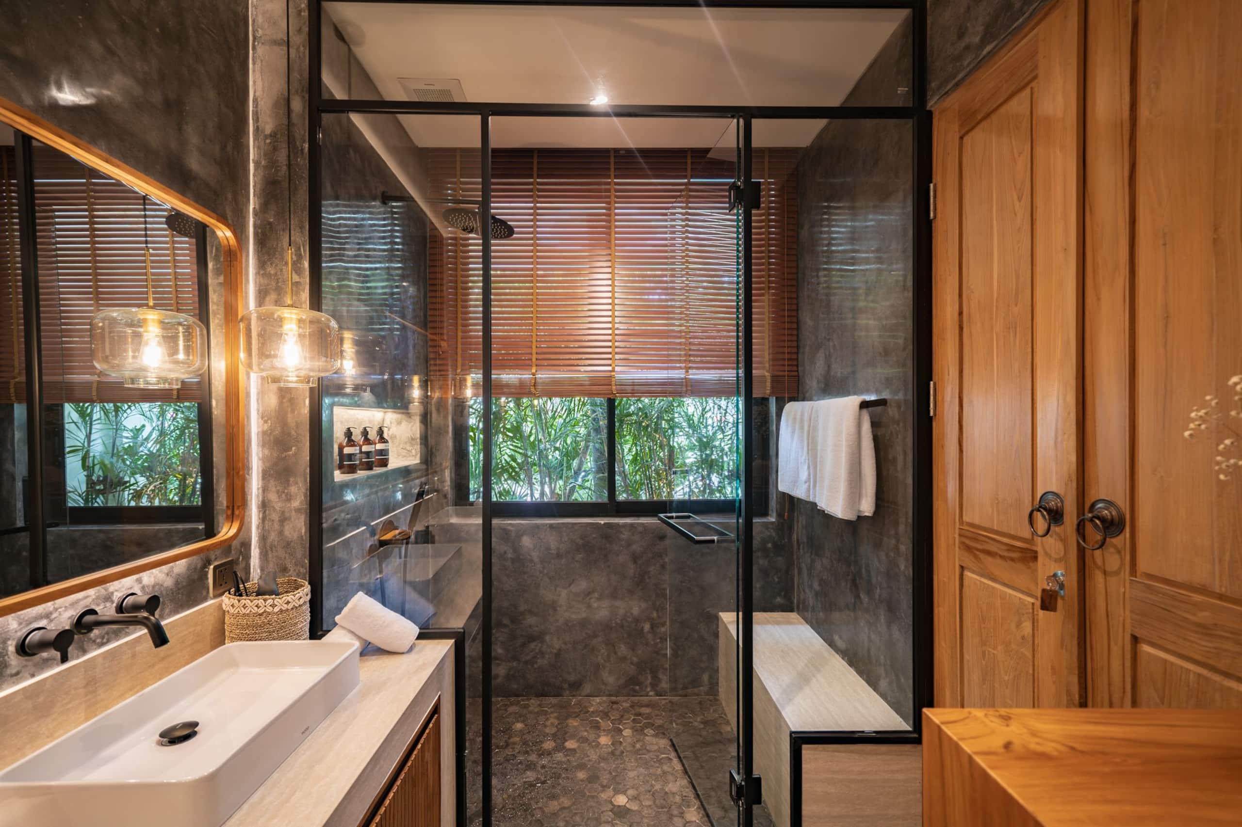 Quiet Luxury 3BR Villa Near Nyang Nyang Beach 39