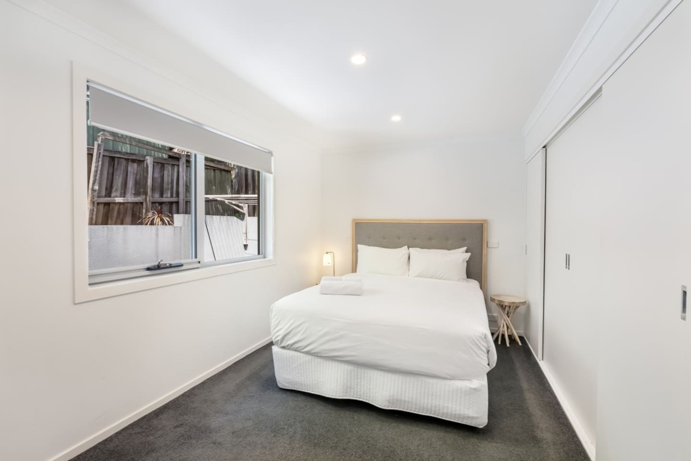 Sunny Home in Kingston Beach 4