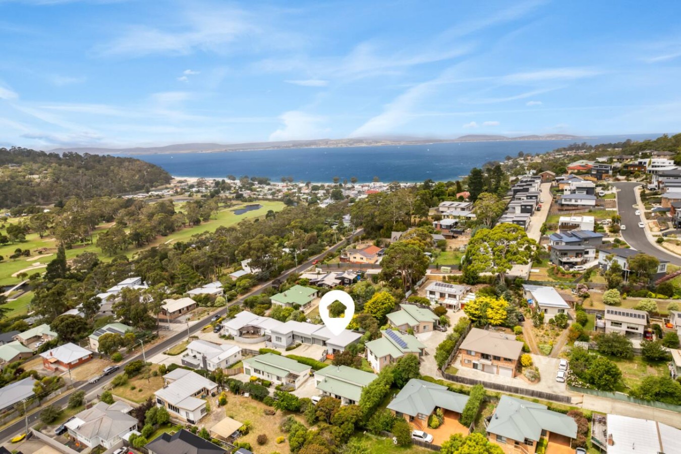 Sunny Home in Kingston Beach 5
