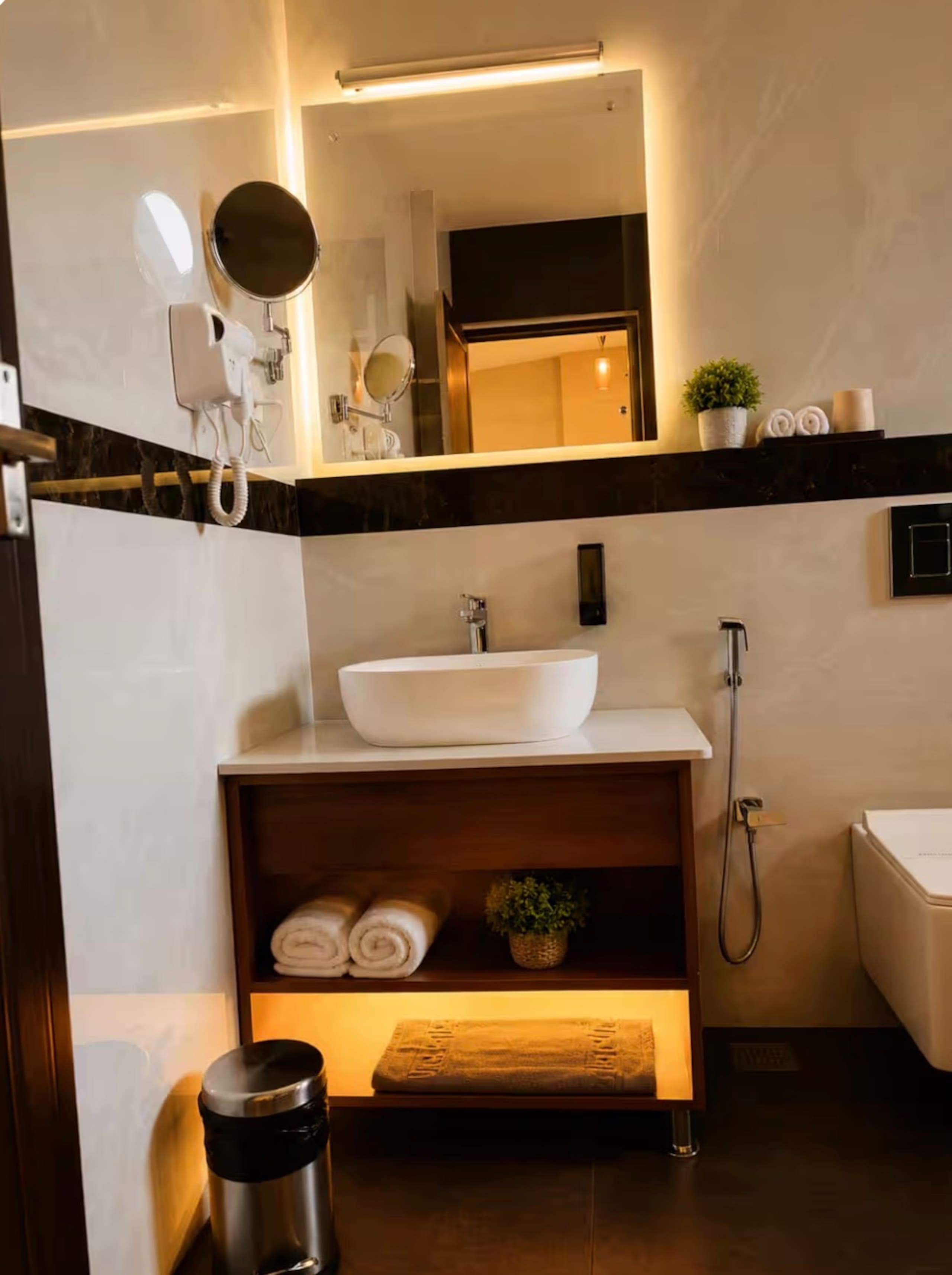 Wildwood Retreat | Infinity Pool | Vythiri 3