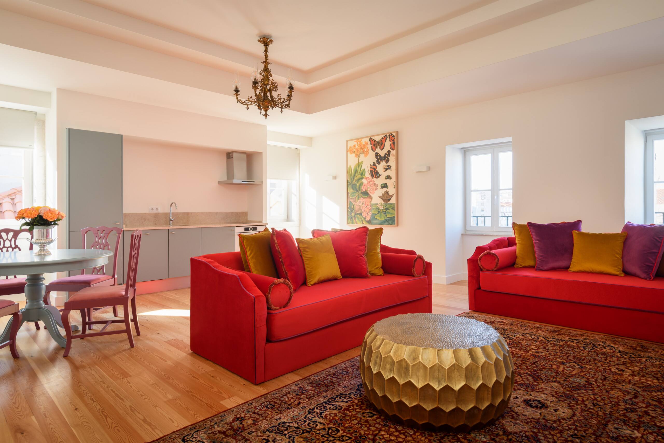 Rossio Two-Bedroom Apartment in Central Lisbon 18