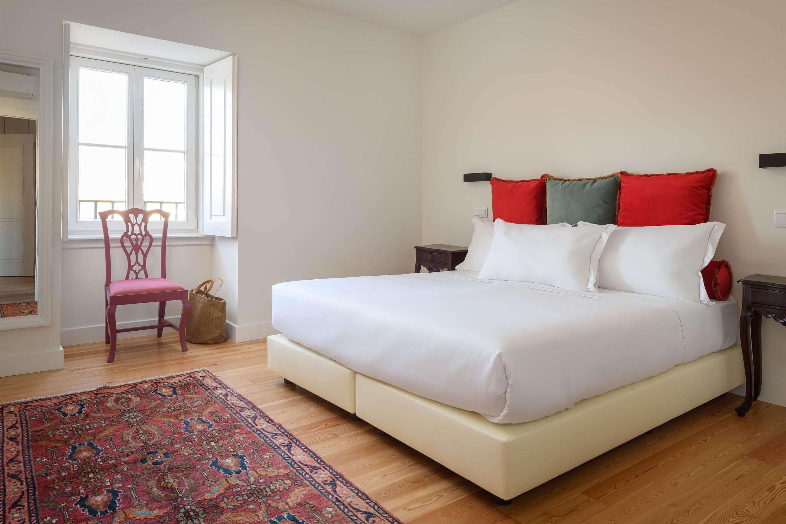 Rossio Two-Bedroom Apartment in Central Lisbon 14
