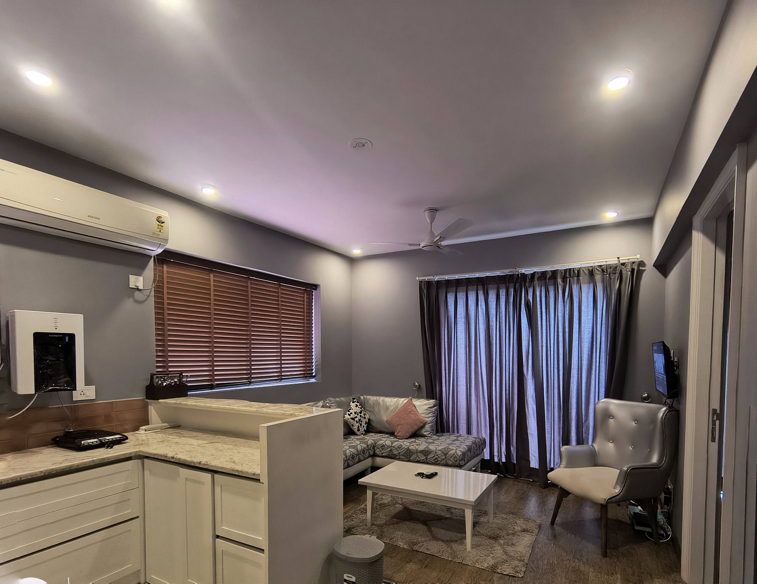 2021 - Charming 1BR condo with pool in North Goa 10