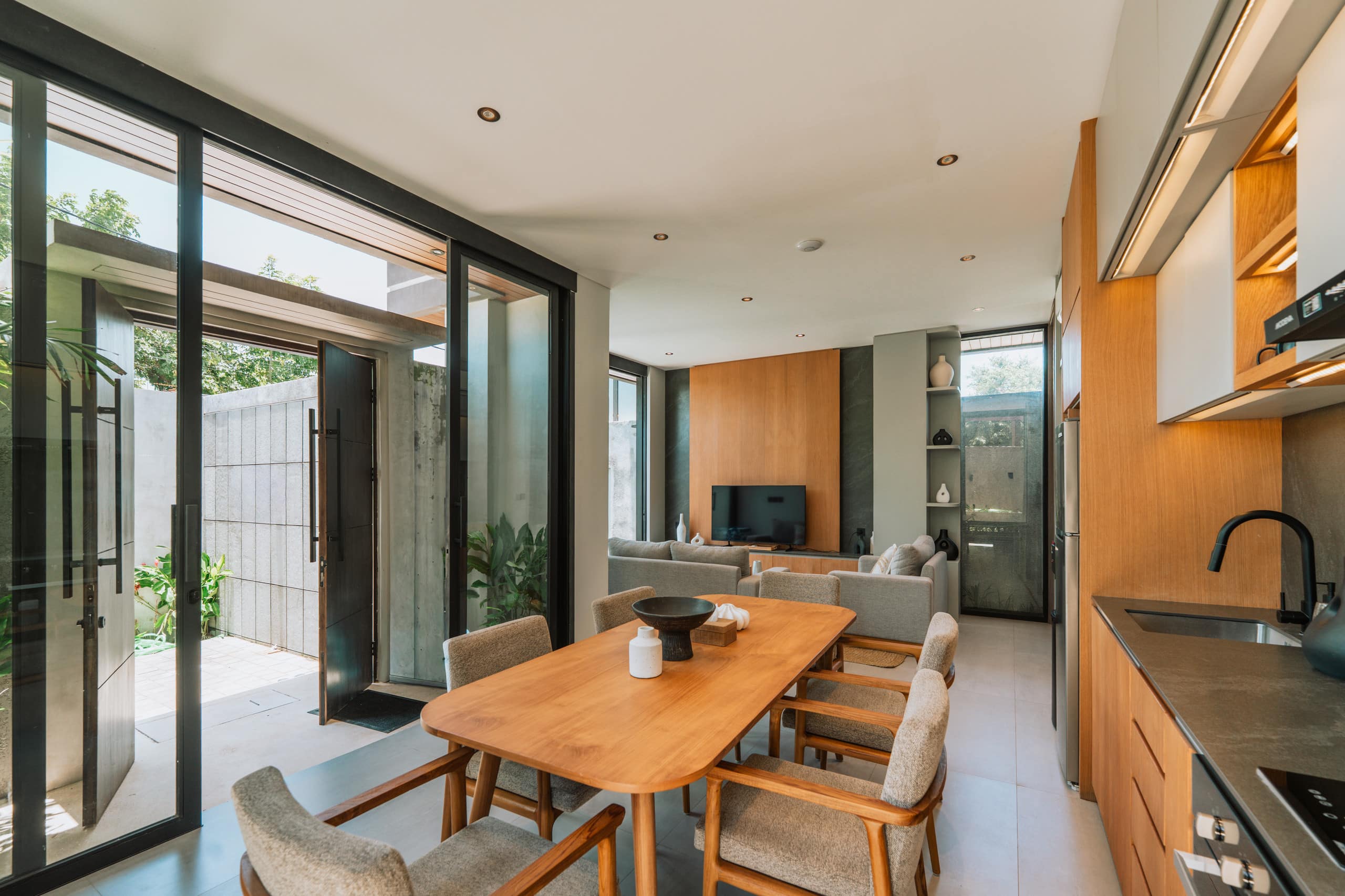 Bellana Villa: 2BR Beachside Escape in Balangan 12