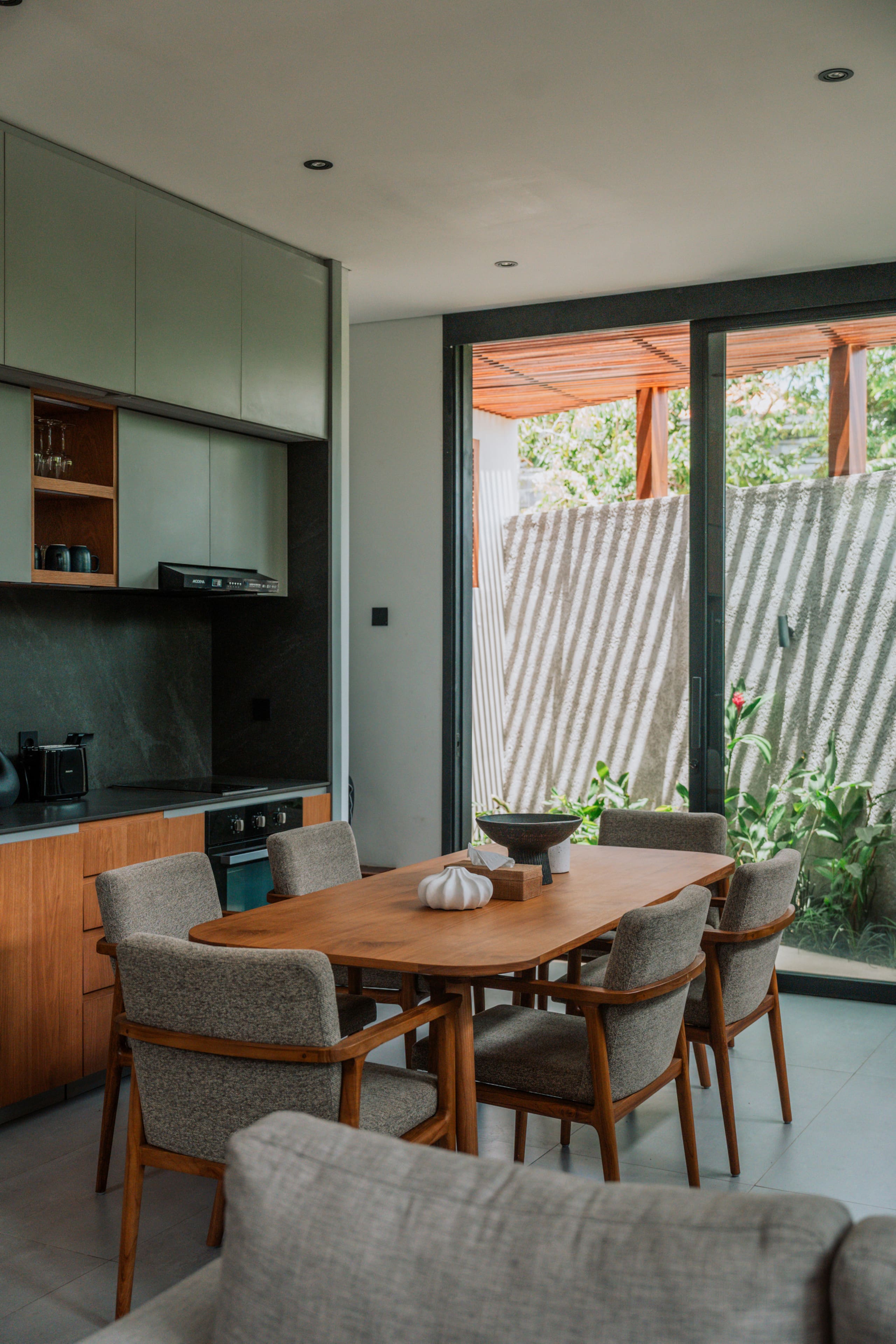 Bellana Villa: 2BR Beachside Escape in Balangan 17