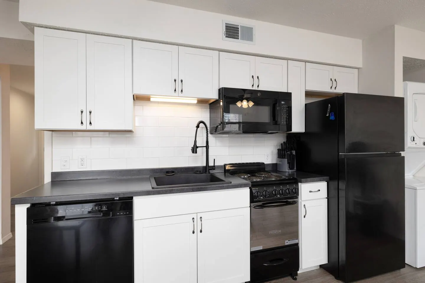 All New! Close to Branson Strip & Marina, 2 Lakes 15