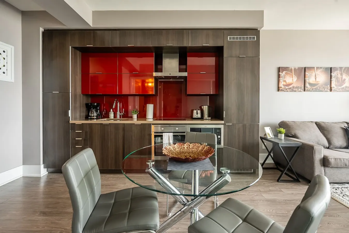 Modern Luxury 1BR Prime Location Amazing Views 9