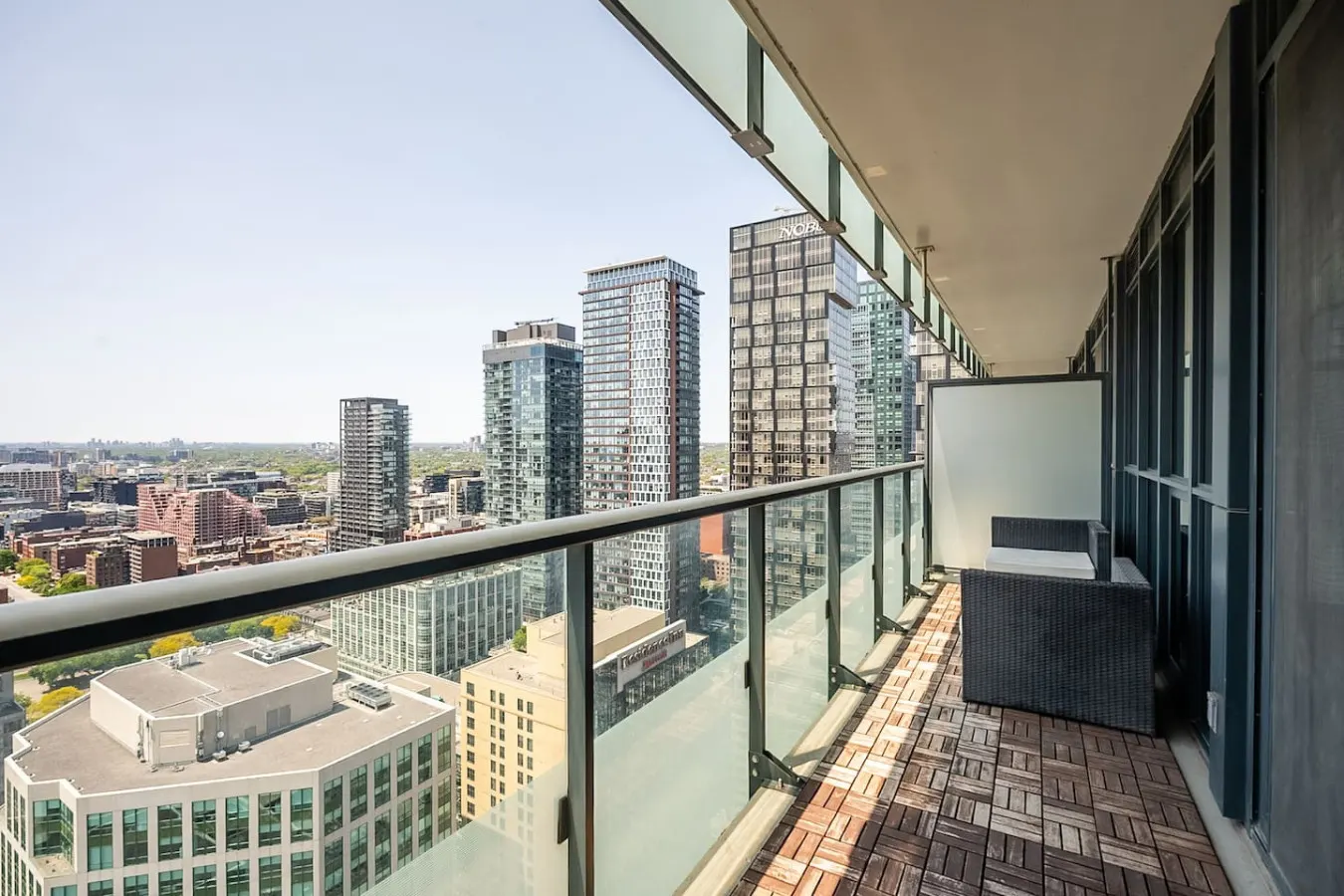 Modern Luxury 1BR Prime Location Amazing Views 15