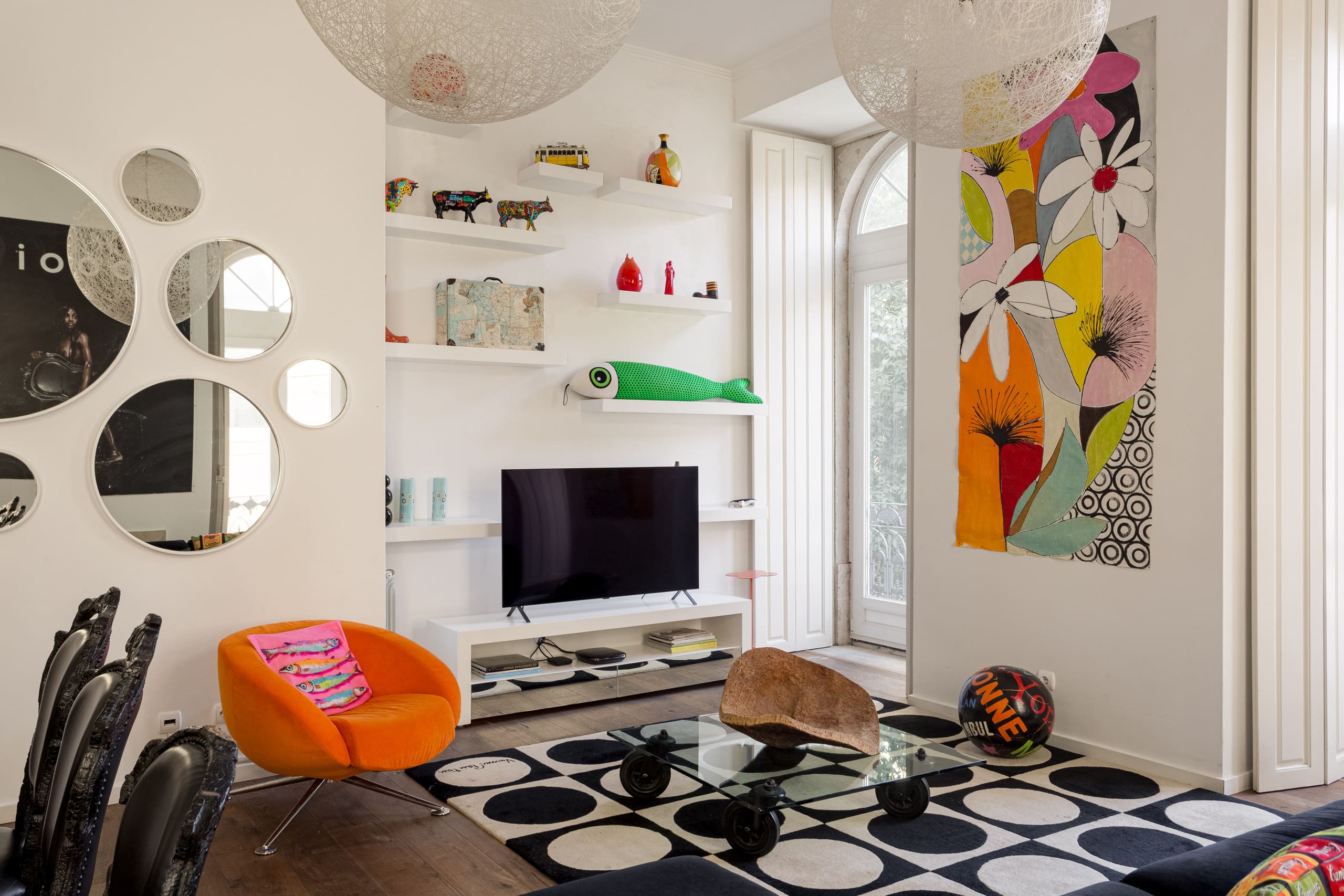 Splendid apartment near Café a Brasileira in Chiado 8