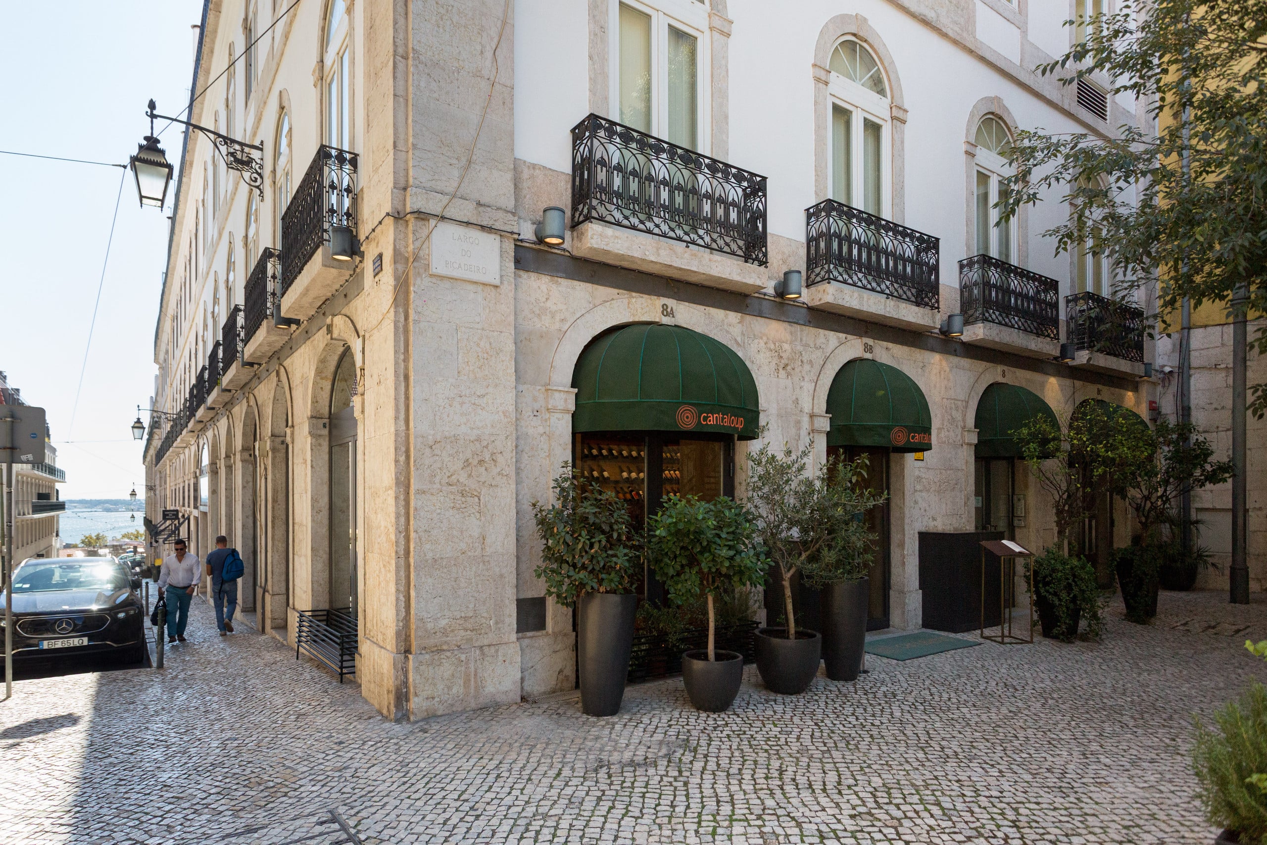 Splendid apartment near Café a Brasileira in Chiado 5