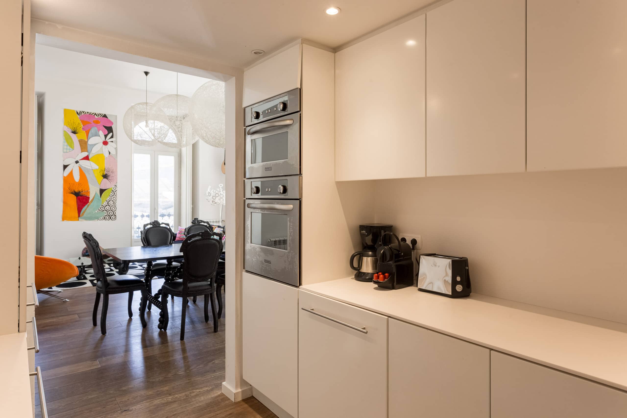 Splendid apartment near Café a Brasileira in Chiado 13