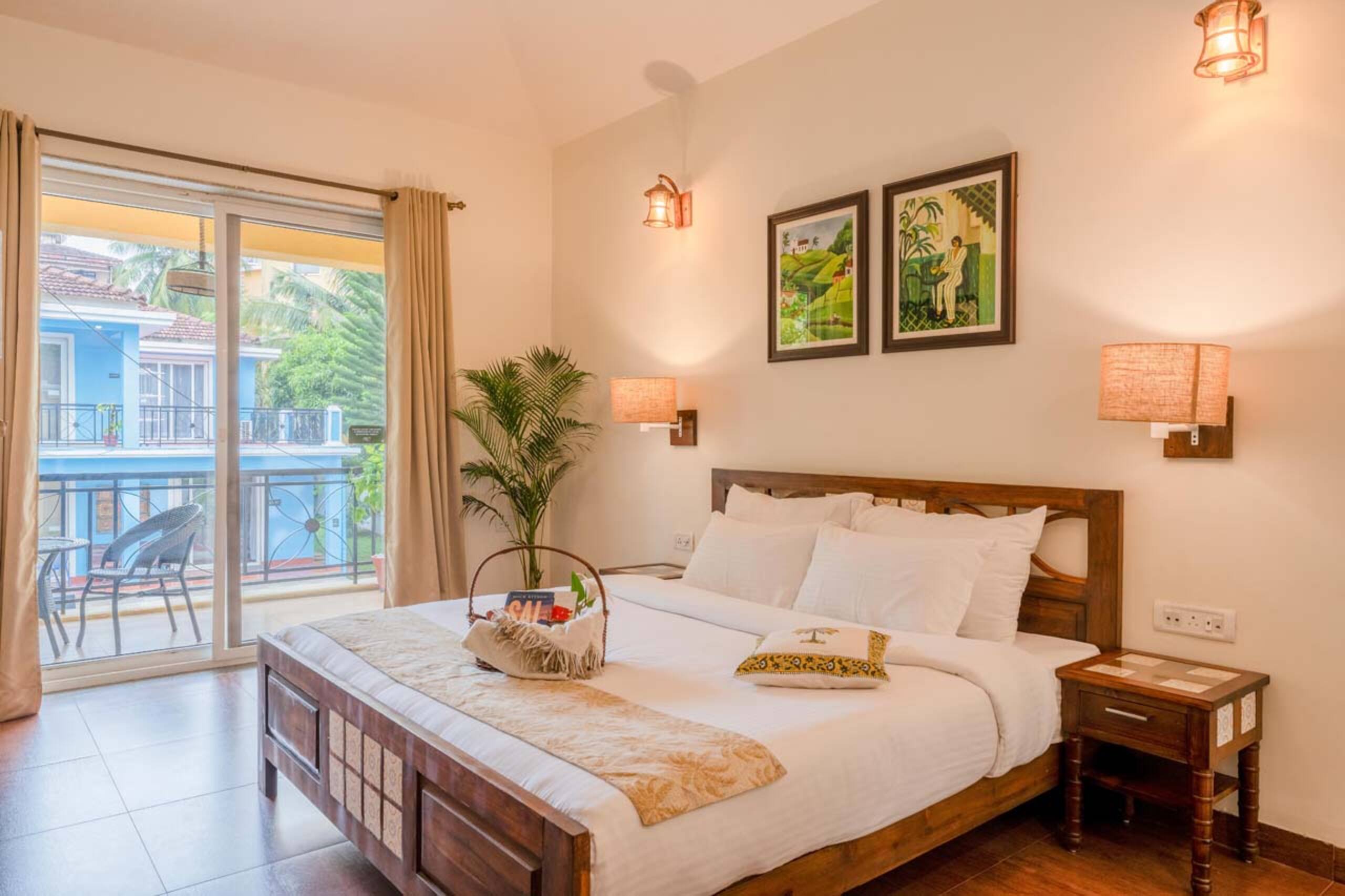 HumbleRock(Yellow) - 3BHK | 700m to beach l Bkfast 30