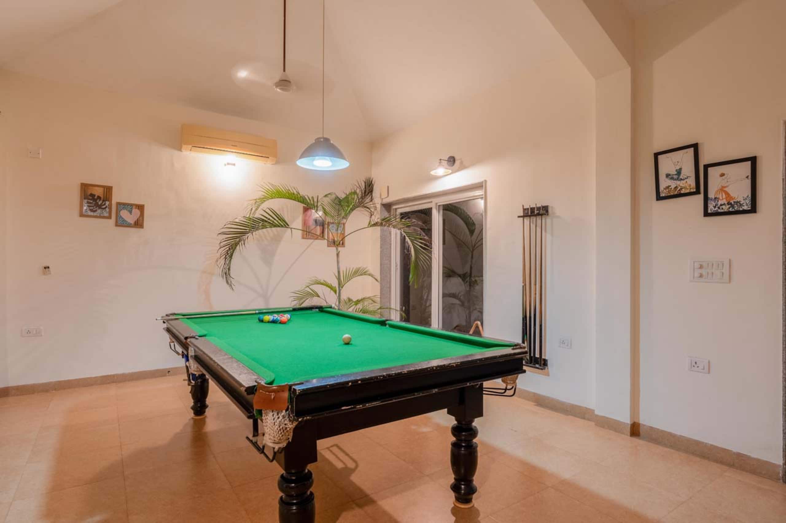 HumbleRock(Yellow) - 3BHK | 700m to beach l Bkfast 7