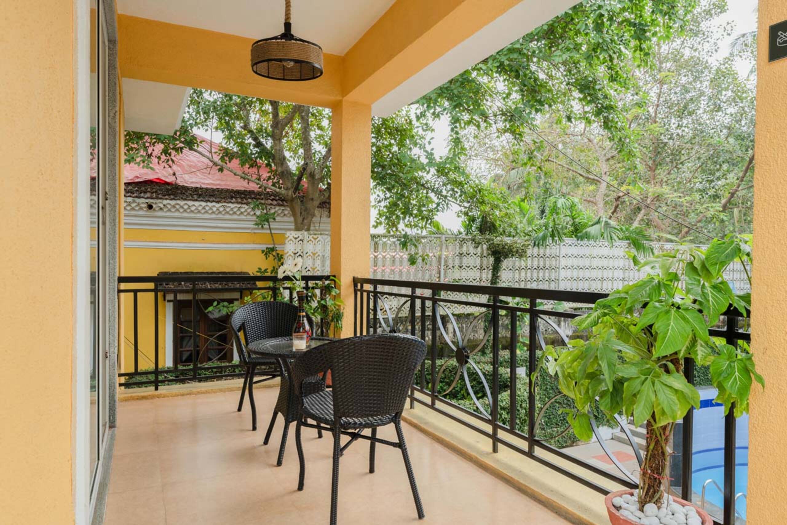 HumbleRock(Yellow) - 3BHK | 700m to beach l Bkfast 38