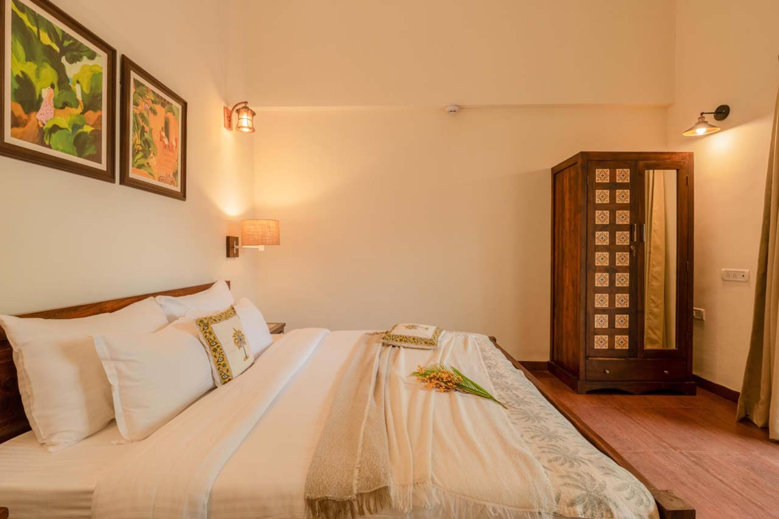 HumbleRock(Yellow) - 3BHK | 700m to beach l Bkfast 23