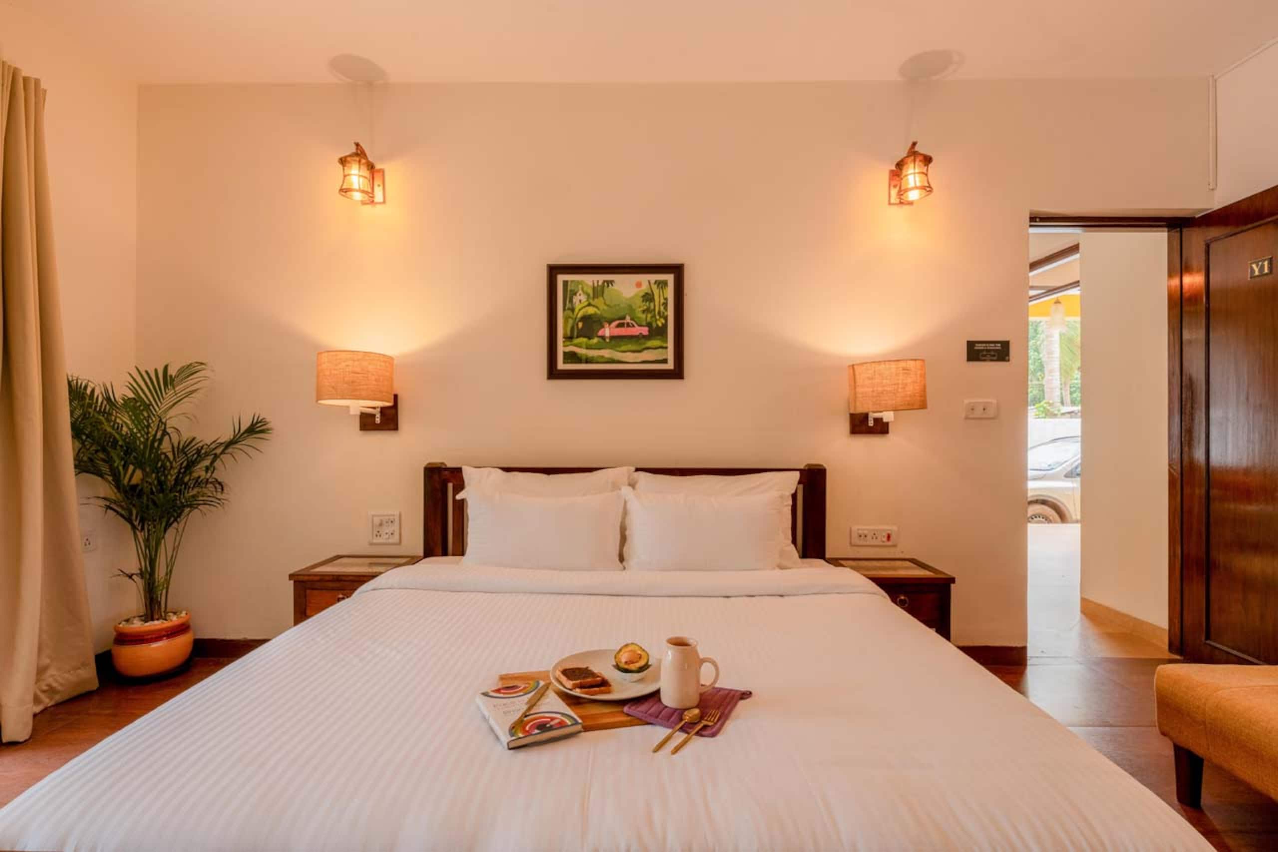 HumbleRock(Yellow) - 3BHK | 700m to beach l Bkfast 9