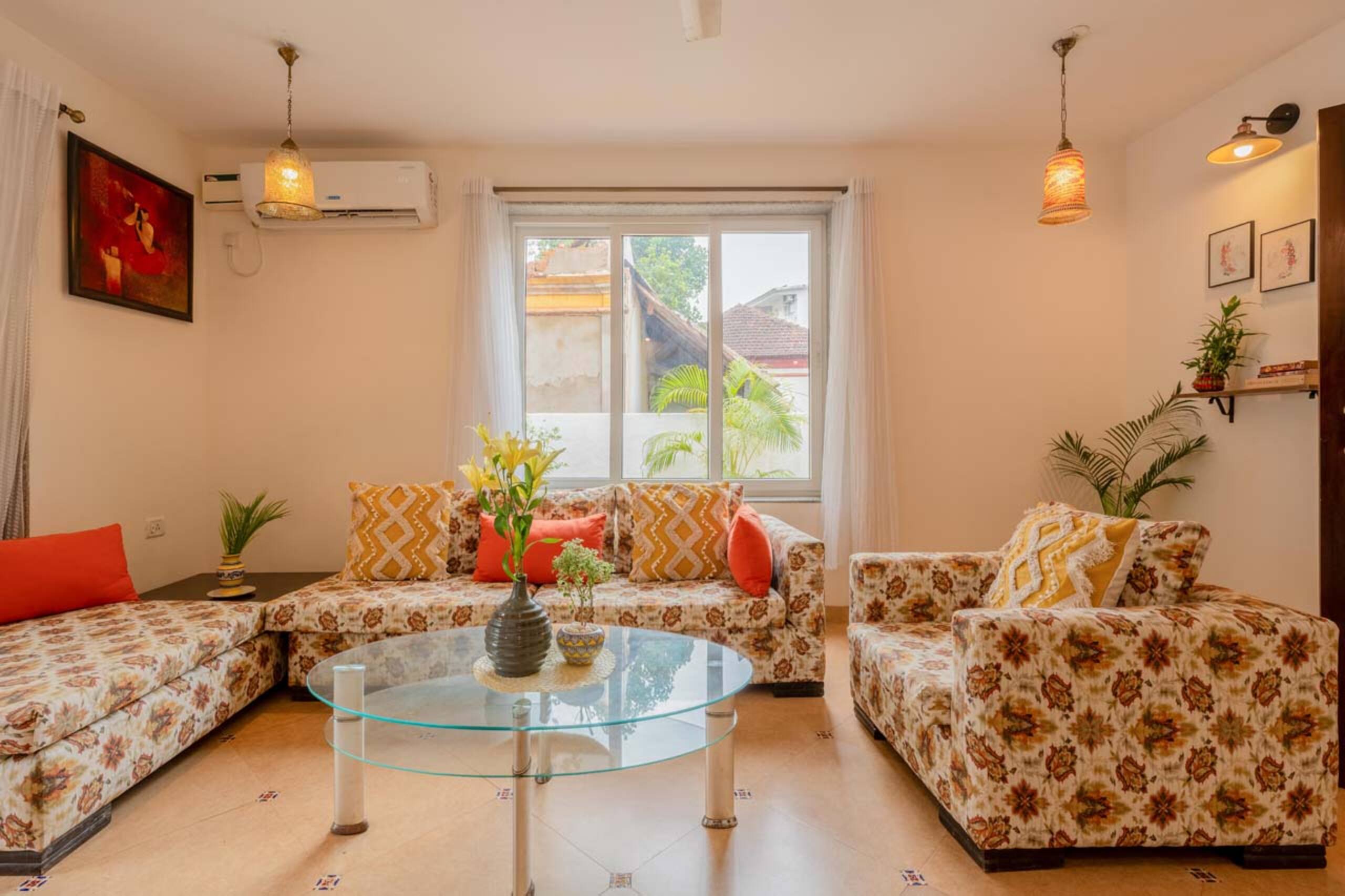 HumbleRock(Yellow) - 3BHK | 700m to beach l Bkfast 37