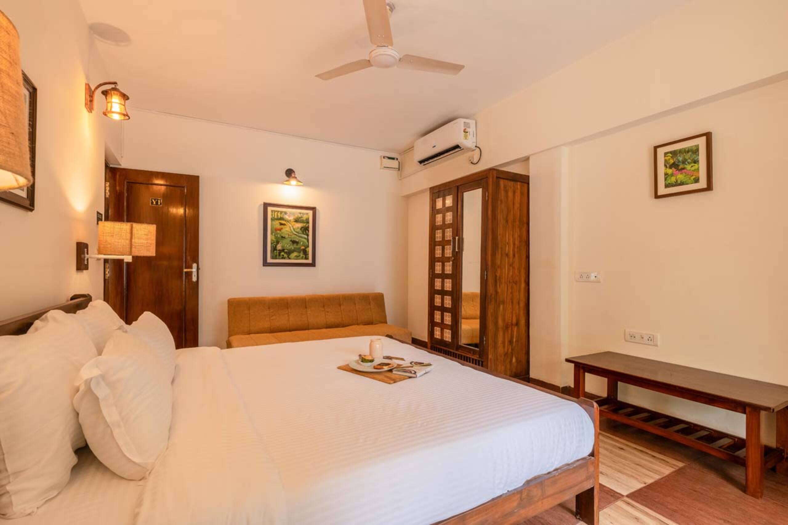 HumbleRock(Yellow) - 3BHK | 700m to beach l Bkfast 36