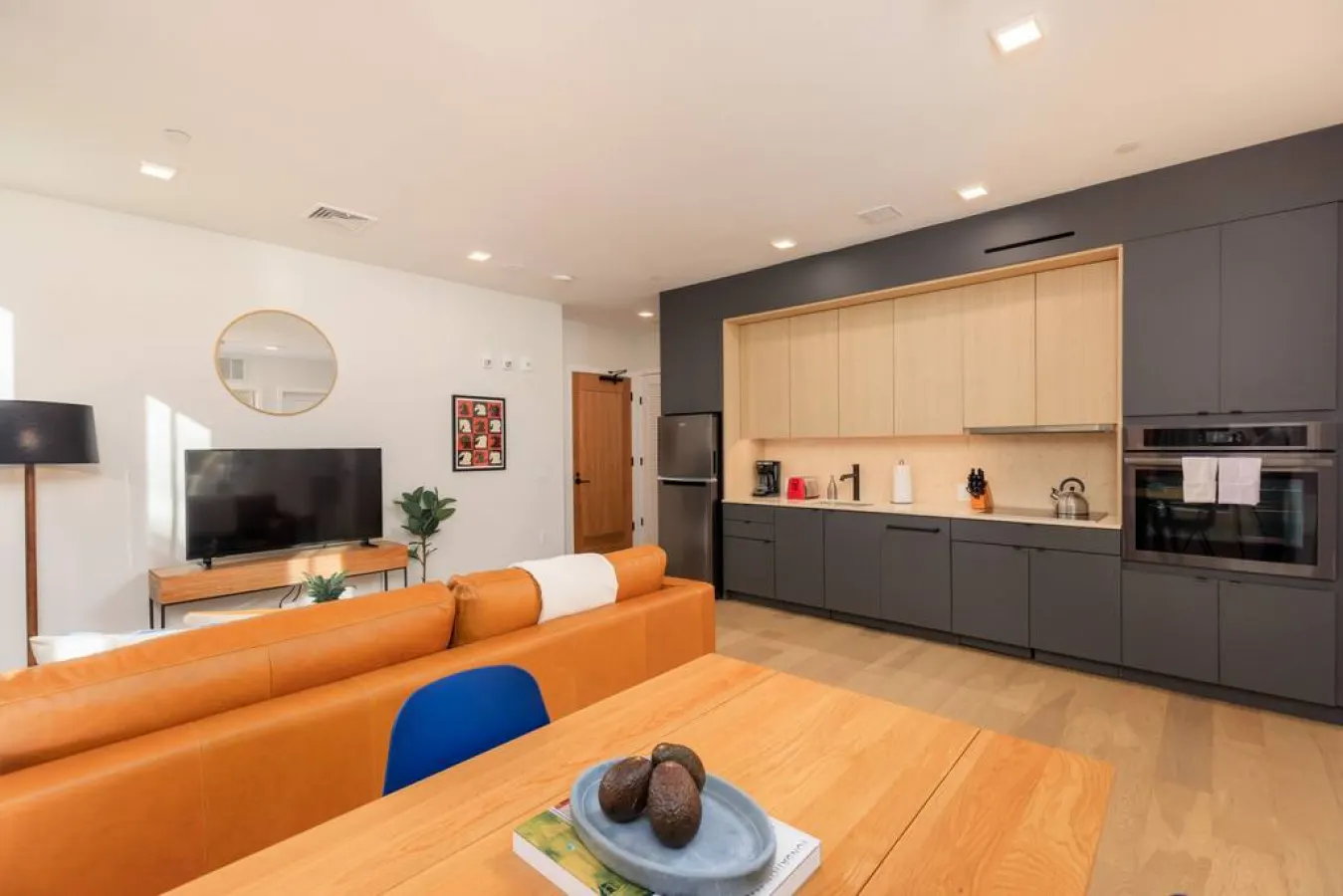 Wonderful 1BR in Mission Hill! — photo 3