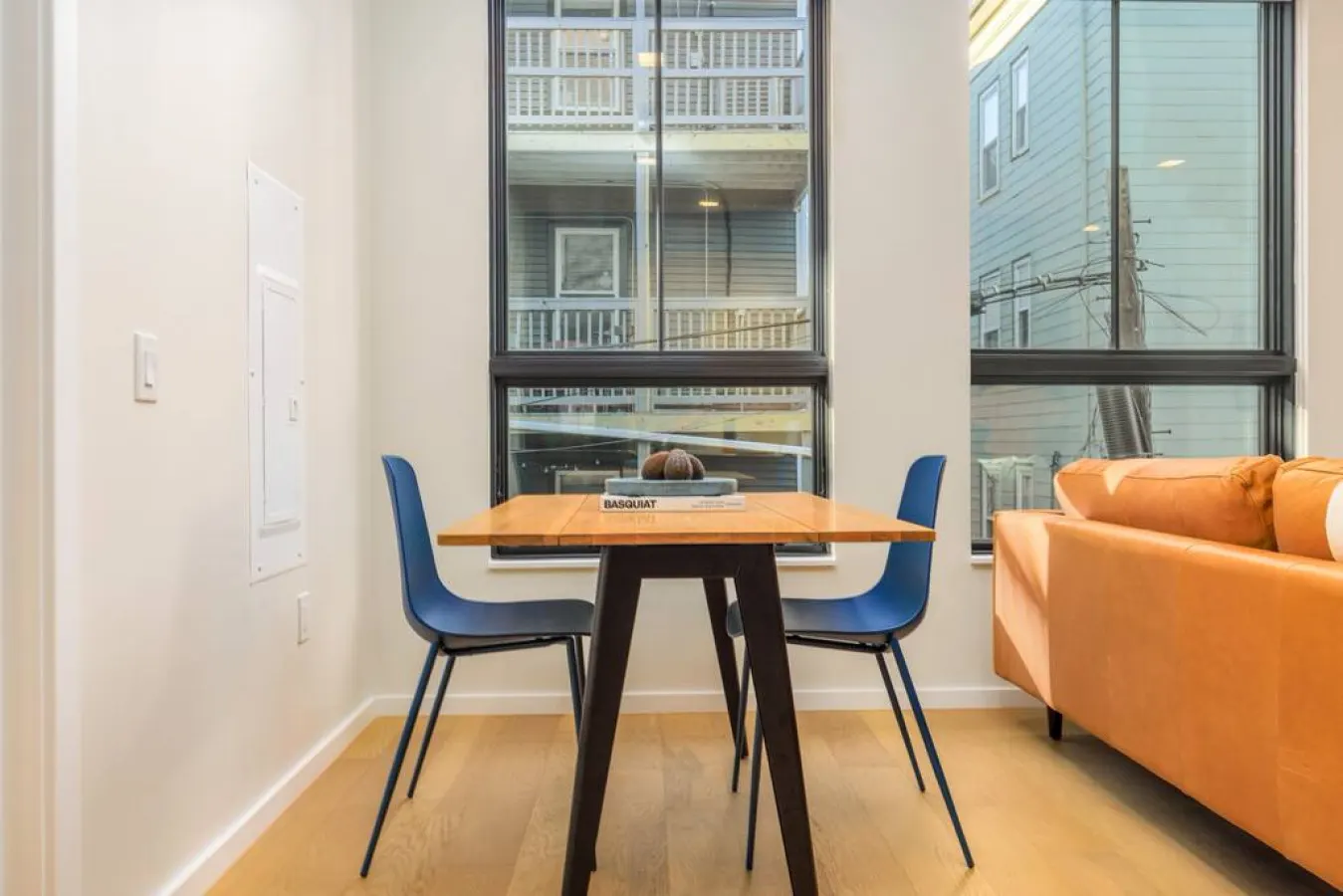 Wonderful 1BR in Mission Hill! 6