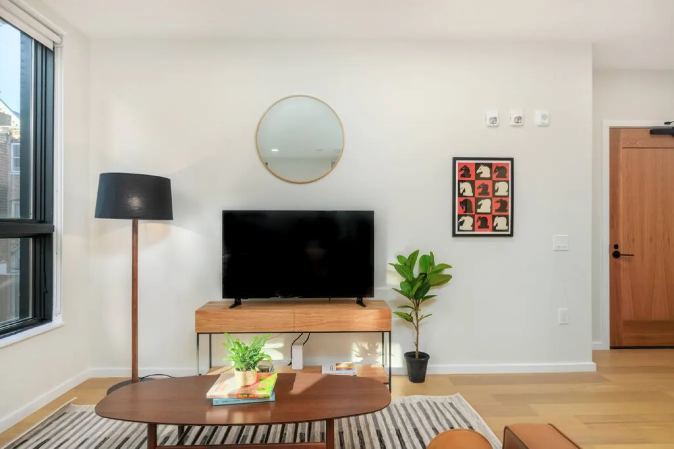 Wonderful 1BR in Mission Hill! 7