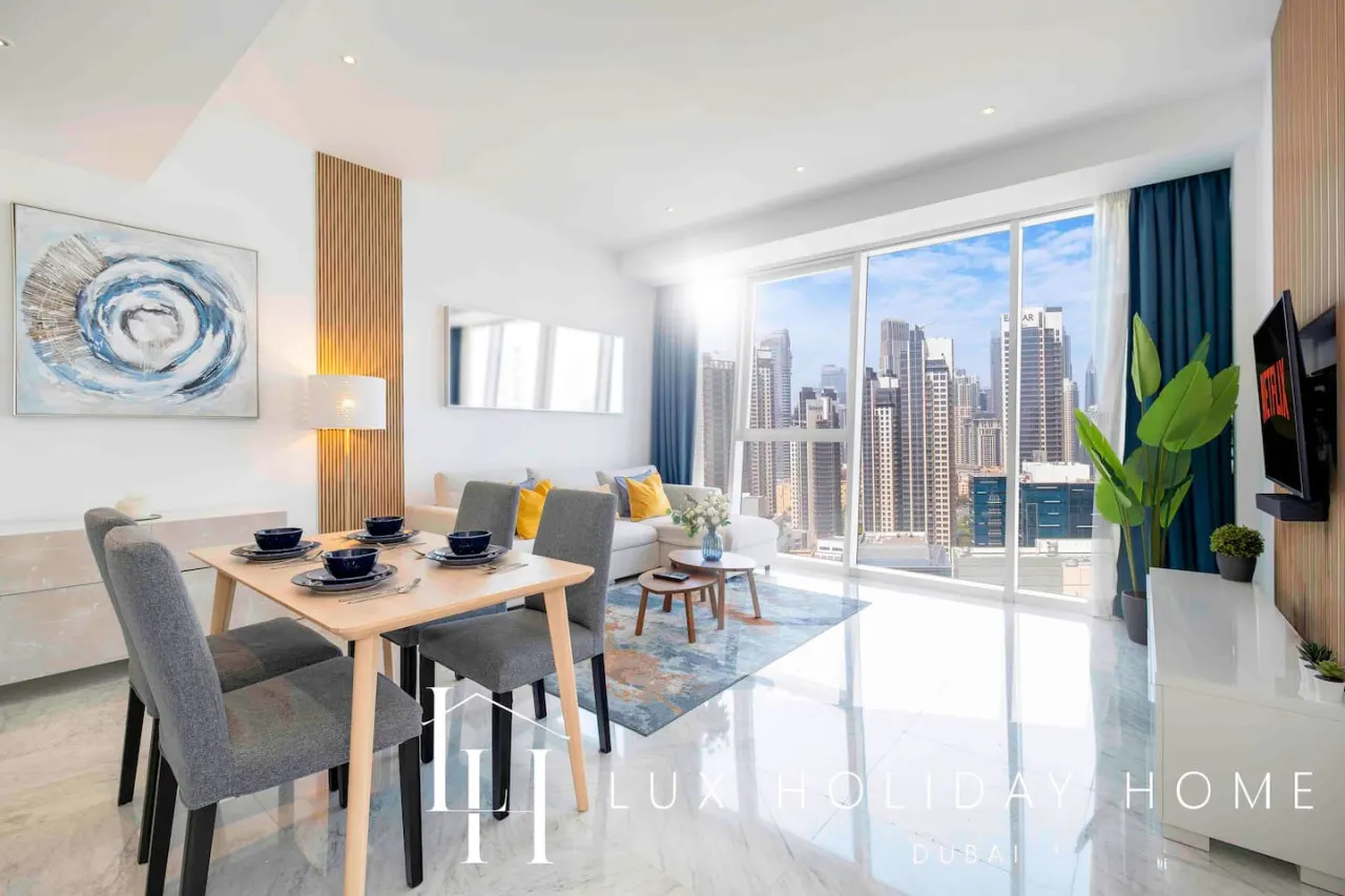 LUX The Pad Executive Suite 2 7