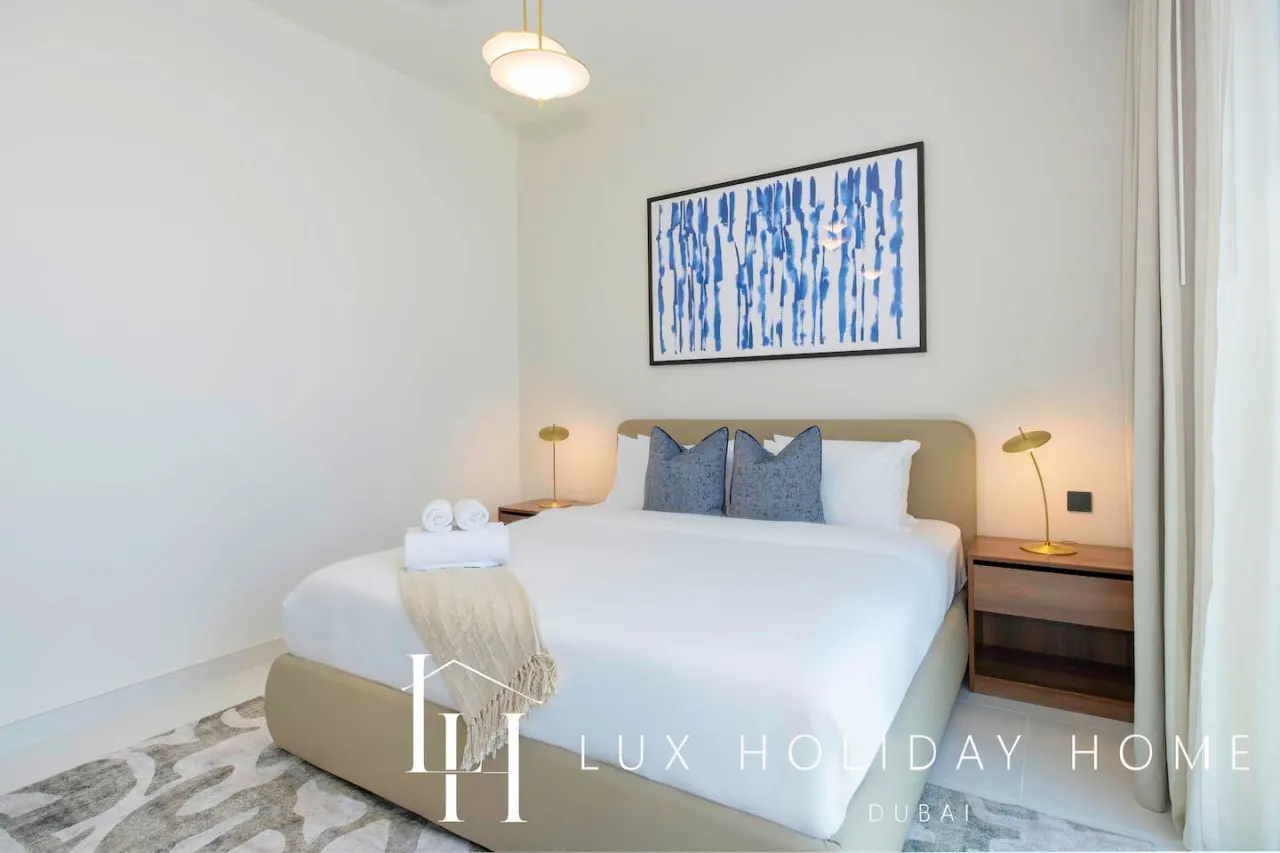 LUX The Marina Vista Beachfront Suite 2 19
