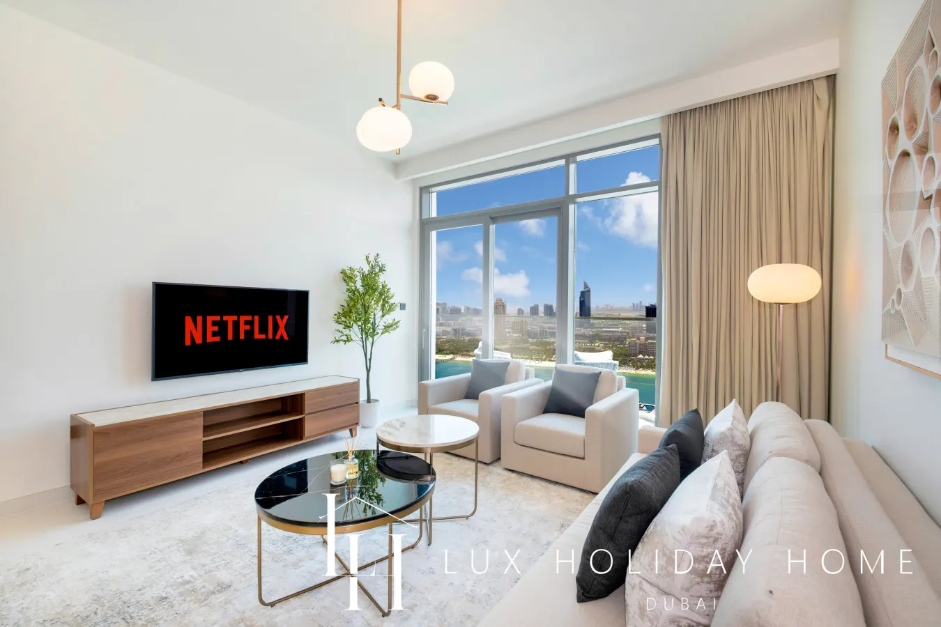 LUX | The Marina Vista Beachfront Suite 2 — photo 5