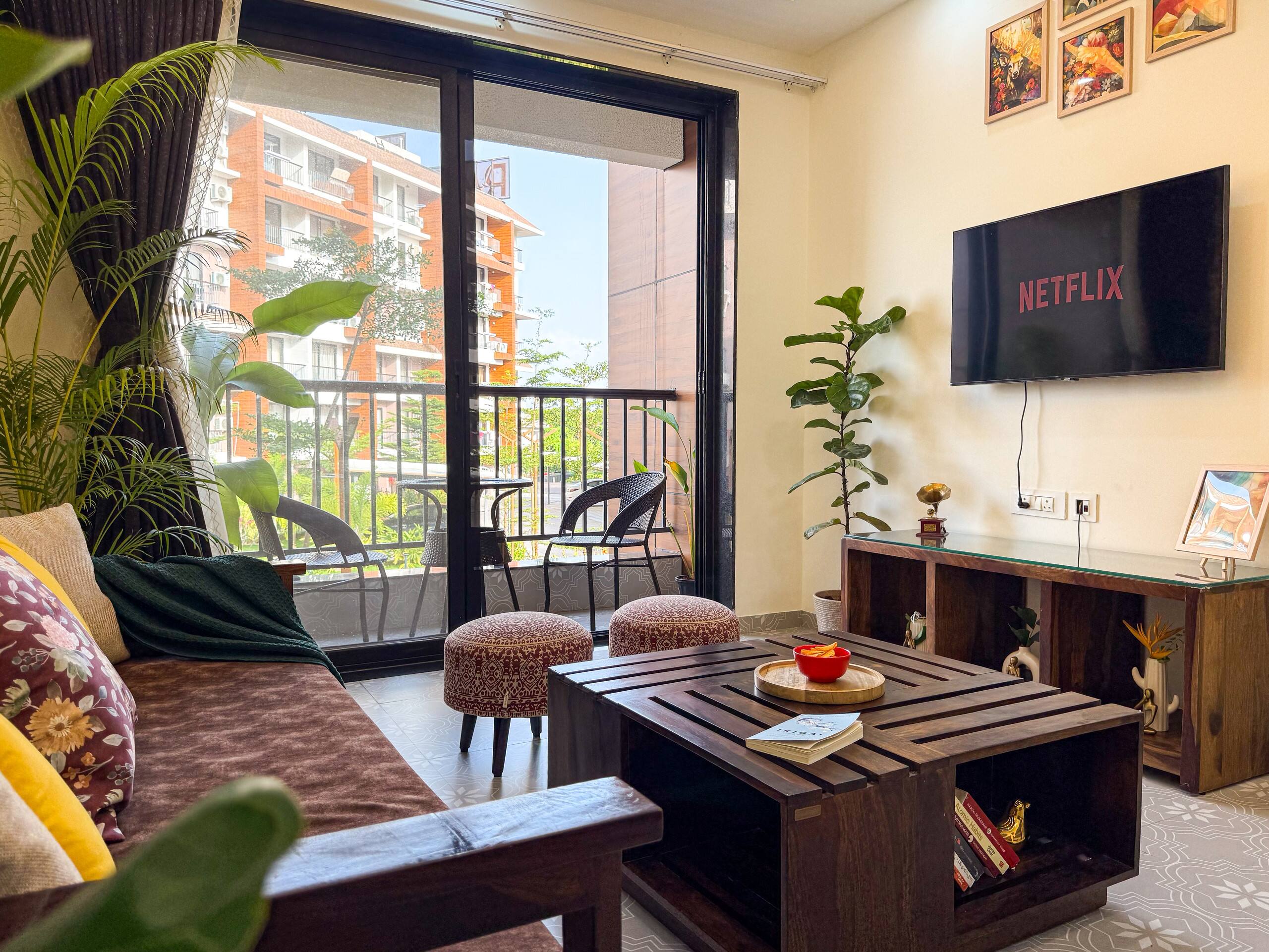 Luxury Garden-View 1BHK | Near Candolim Beach 6