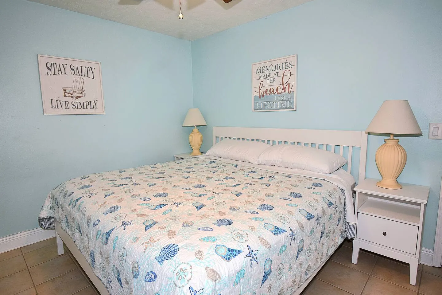 Sunswept 102-Beachfront 1br with Beautiful Views 10