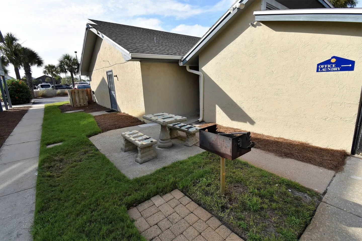 Sunswept 102-Beachfront 1br with Beautiful Views 17