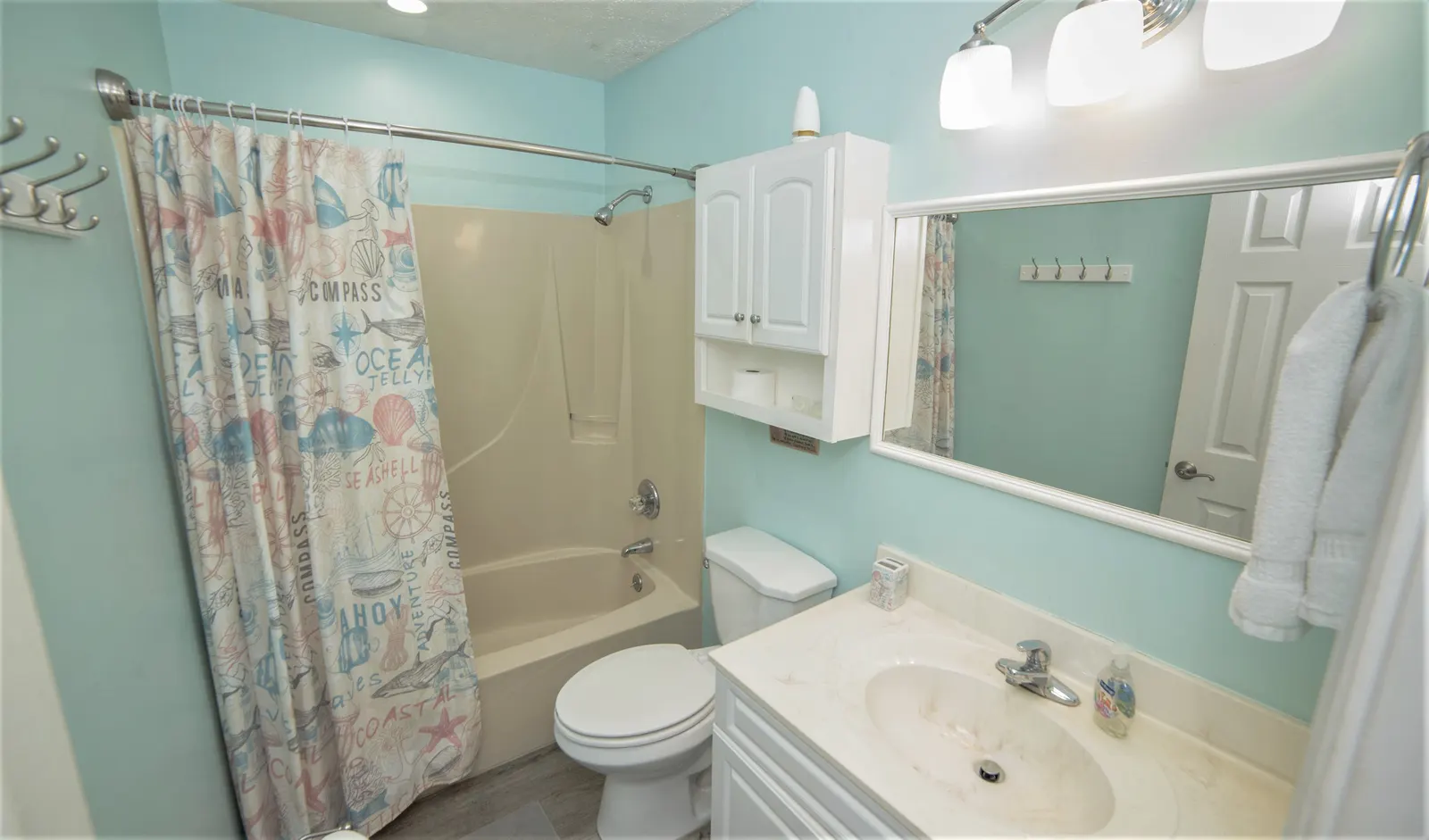 Sunswept 102-Beachfront 1br with Beautiful Views — photo 3