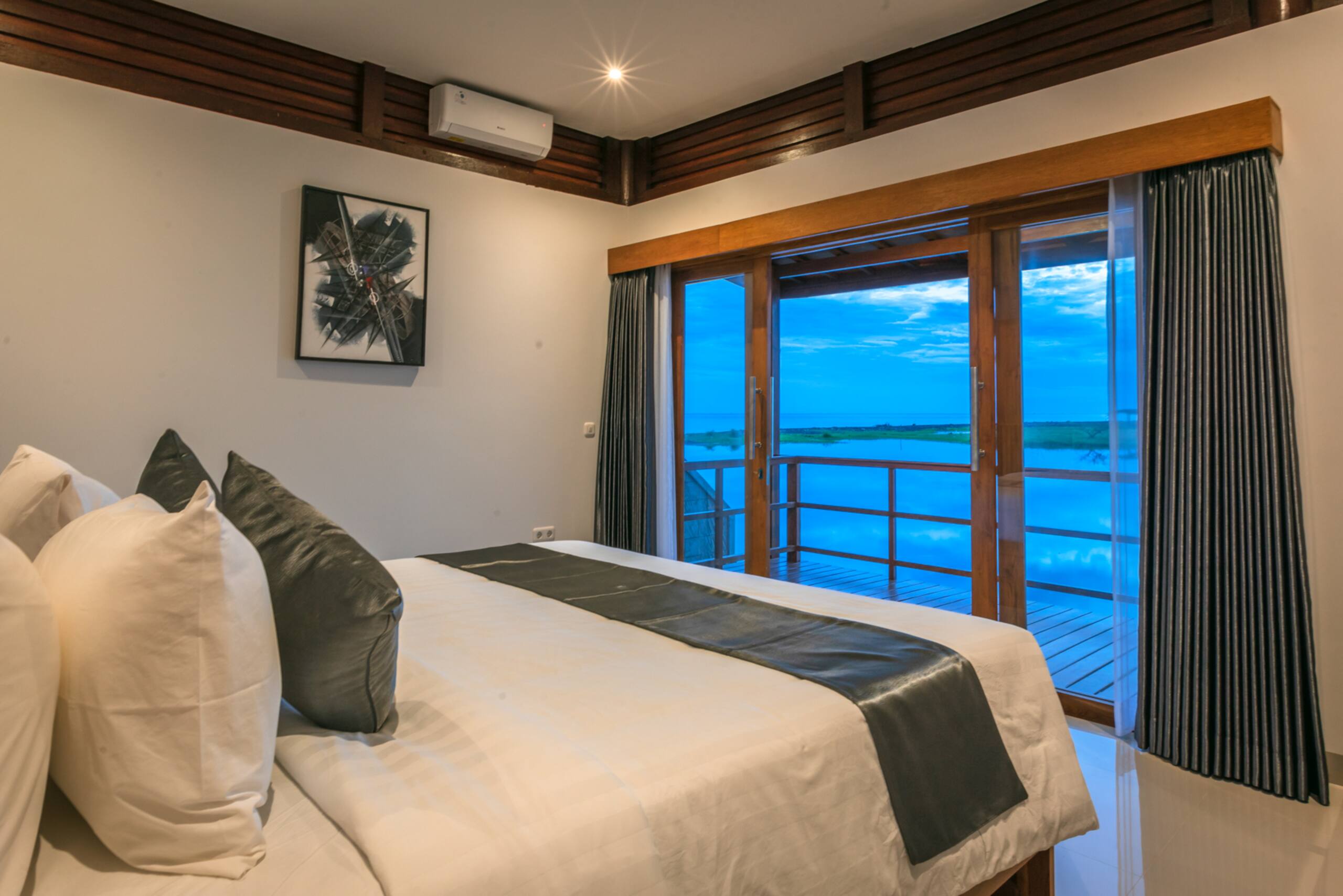 2 Bedroom with amazing view 13