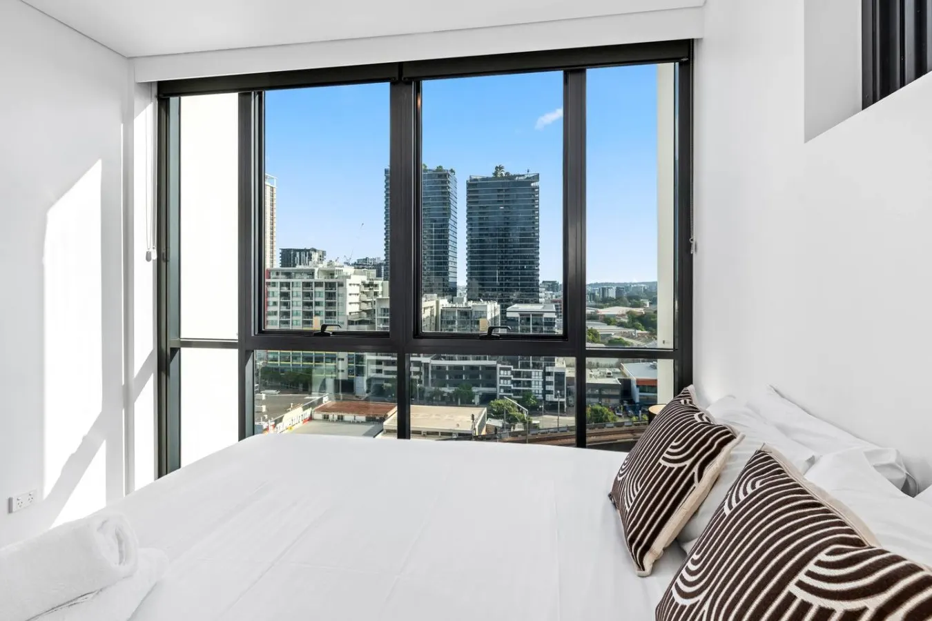Art House | 2 King+Sofa Bed | Parking @ Southbank — photo 3