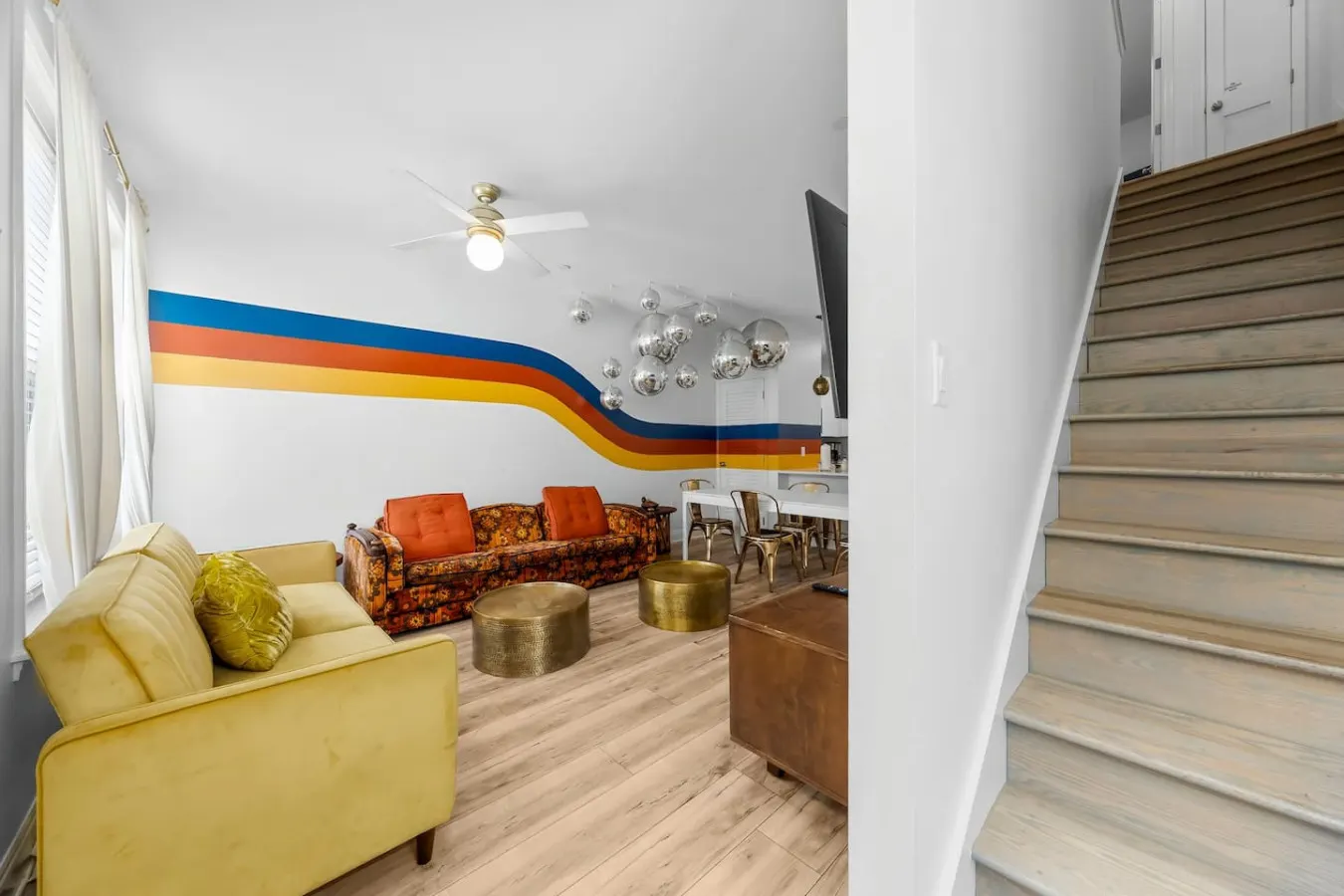 Groovy Shack ~ Walk to Beach! ~ W/D ~ 3 Bed/3 Bath 12