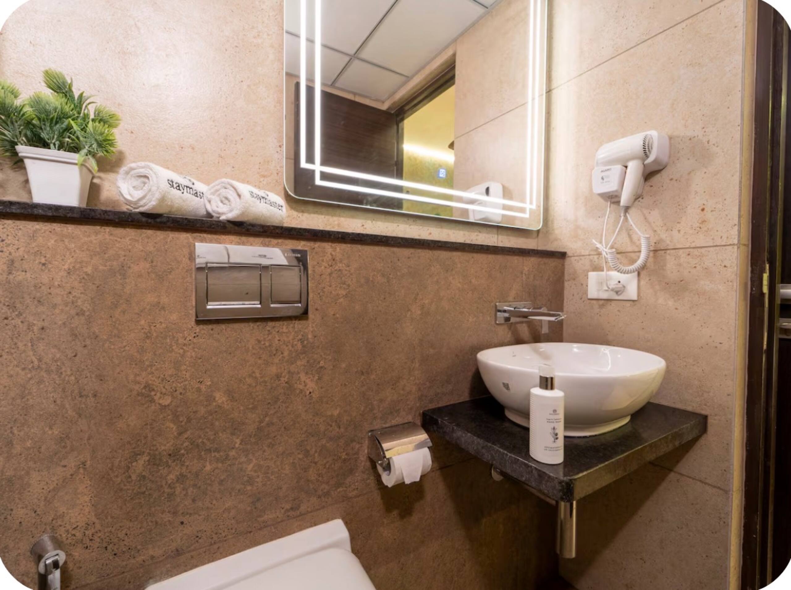 Peaceful Gem |Private Jacuzzi|Sauna|Pool in Siolim 19