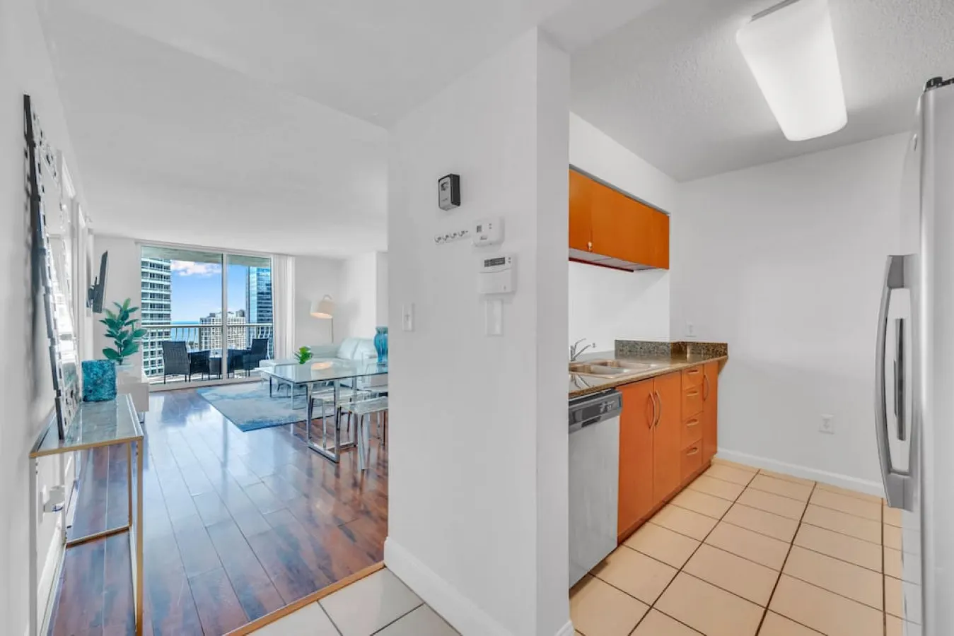40th floor Ocean View - Best Location 10