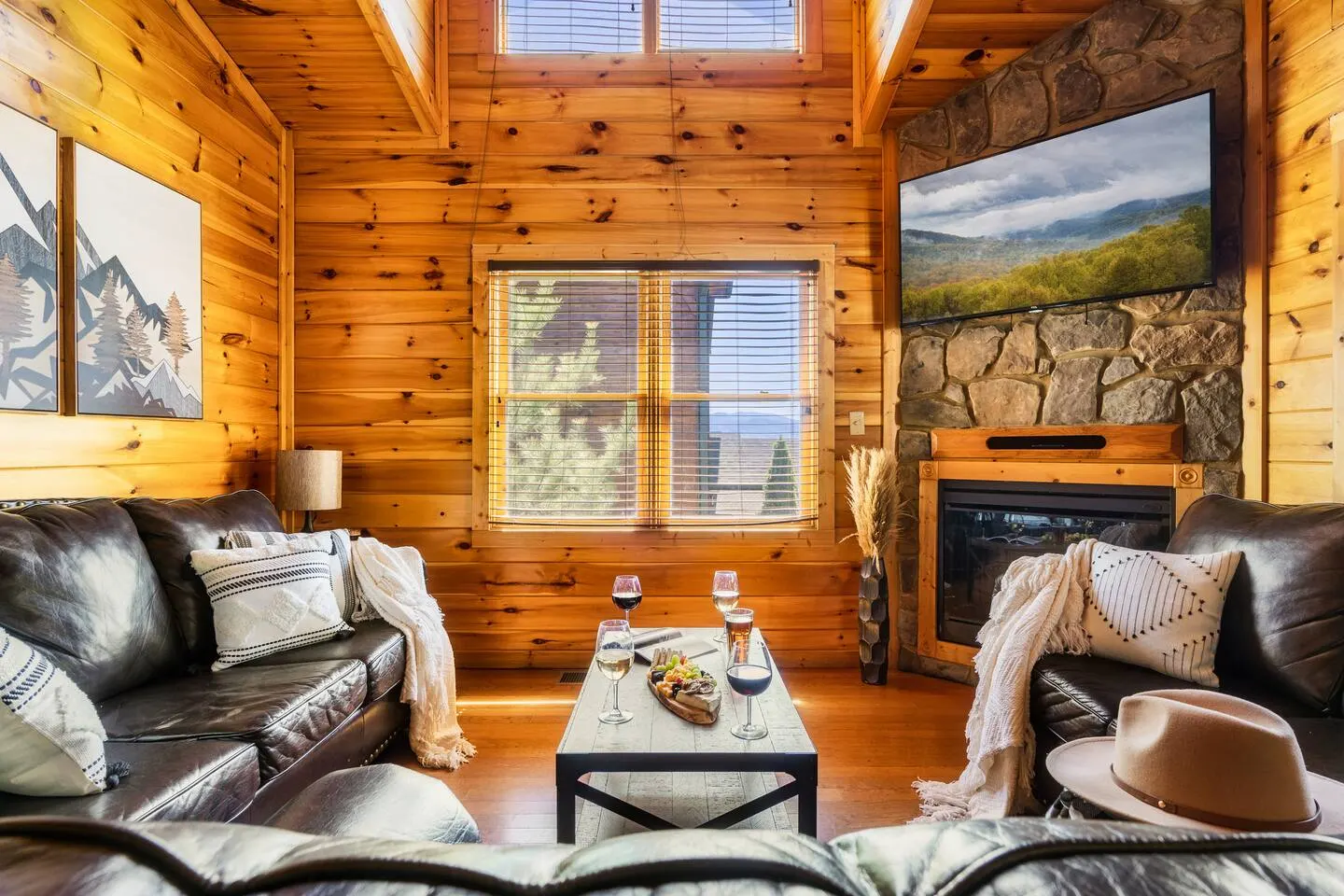 Spectacular Mtn Views, Hot Tub, Resort Pool, Games 9