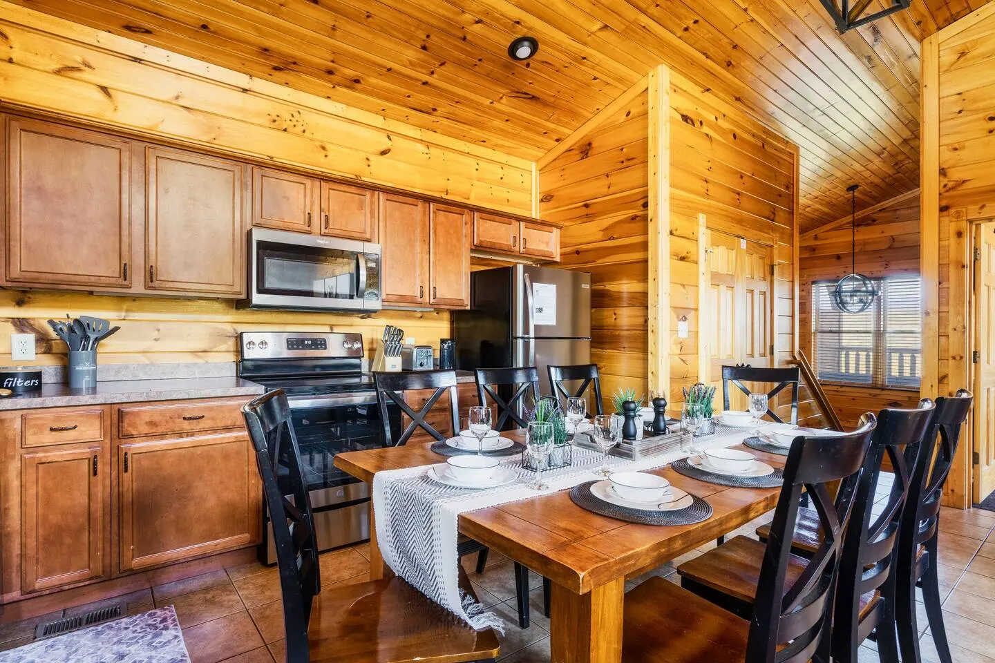 Spectacular Mtn Views, Hot Tub, Resort Pool, Games 15
