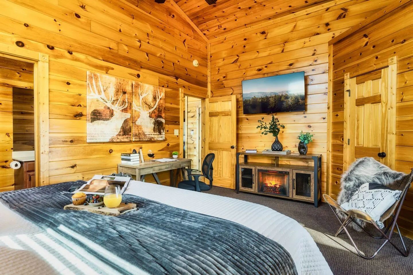 Spectacular Mtn Views, Hot Tub, Resort Pool, Games 18