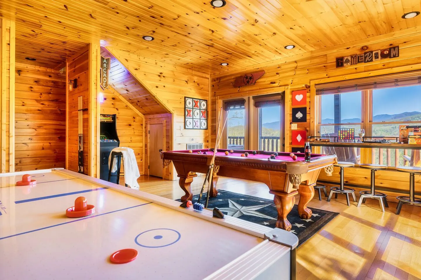 Spectacular Mtn Views, Hot Tub, Resort Pool, Games 4